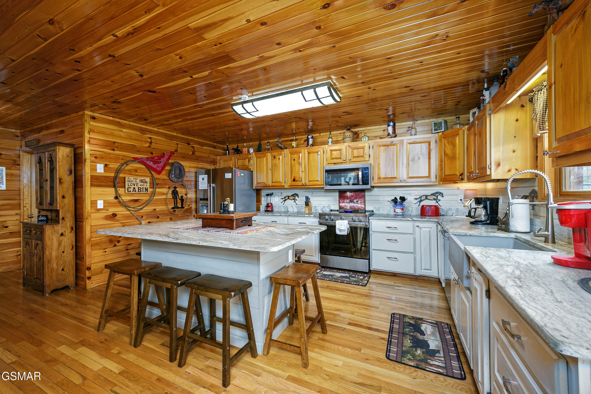 2314 Backwoods Way Gatlinburg TN 37738