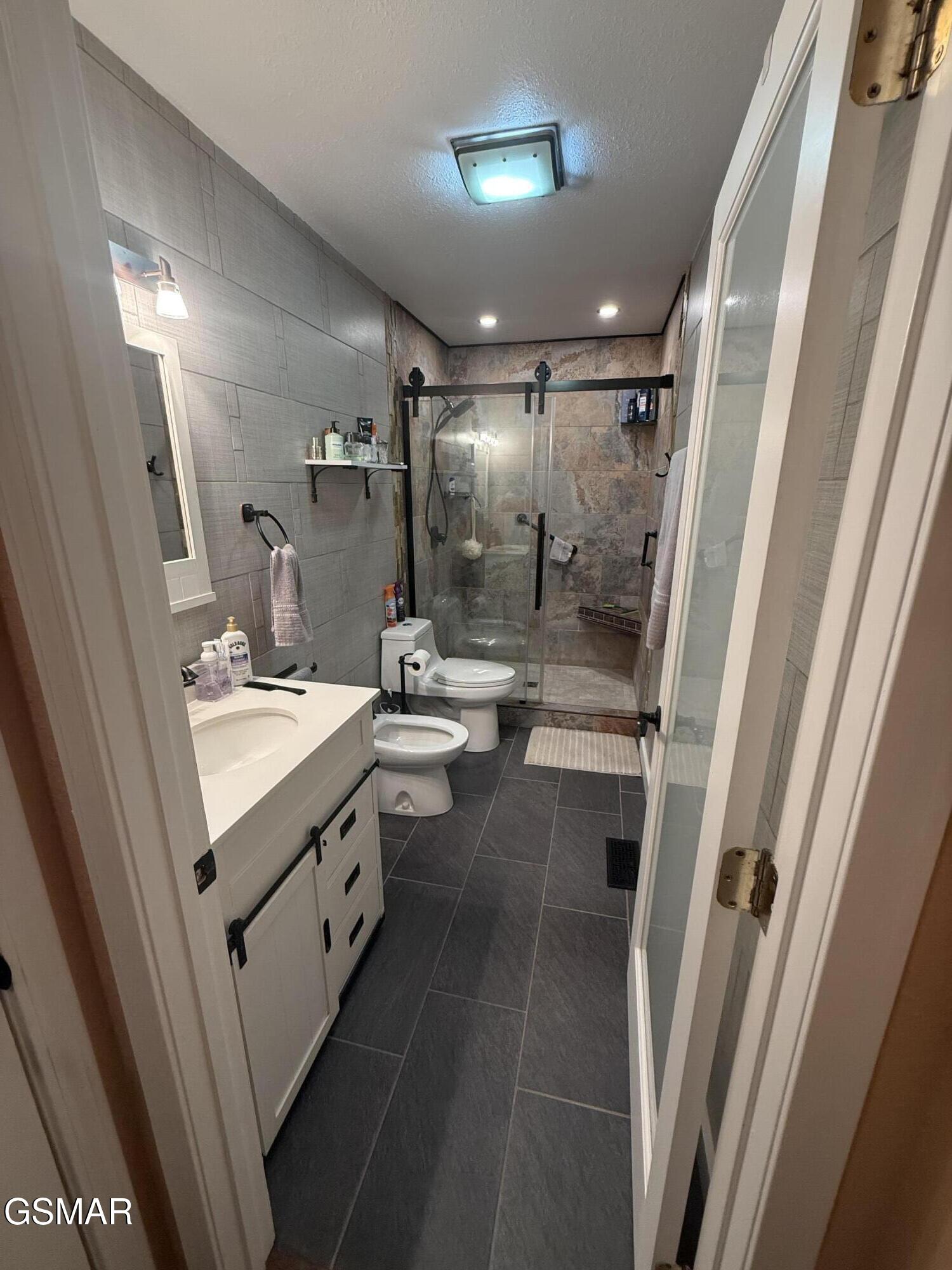 747 Gists Creek Road Sevierville TN 37876