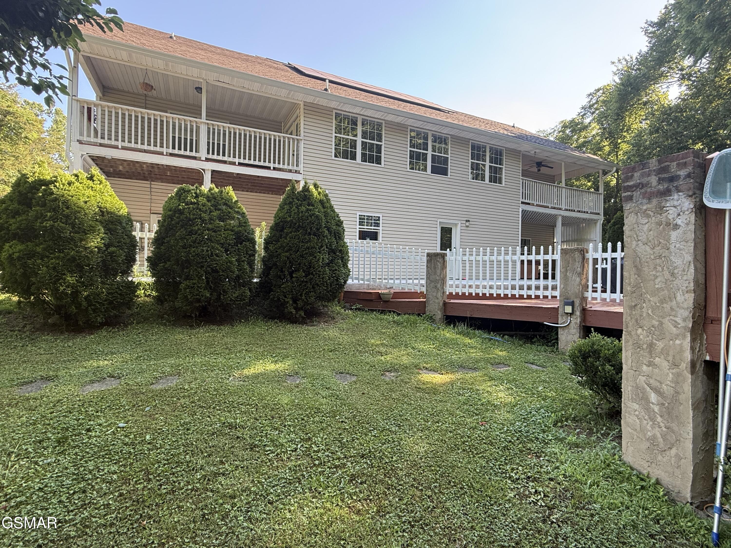 747 Gists Creek Road Sevierville TN 37876