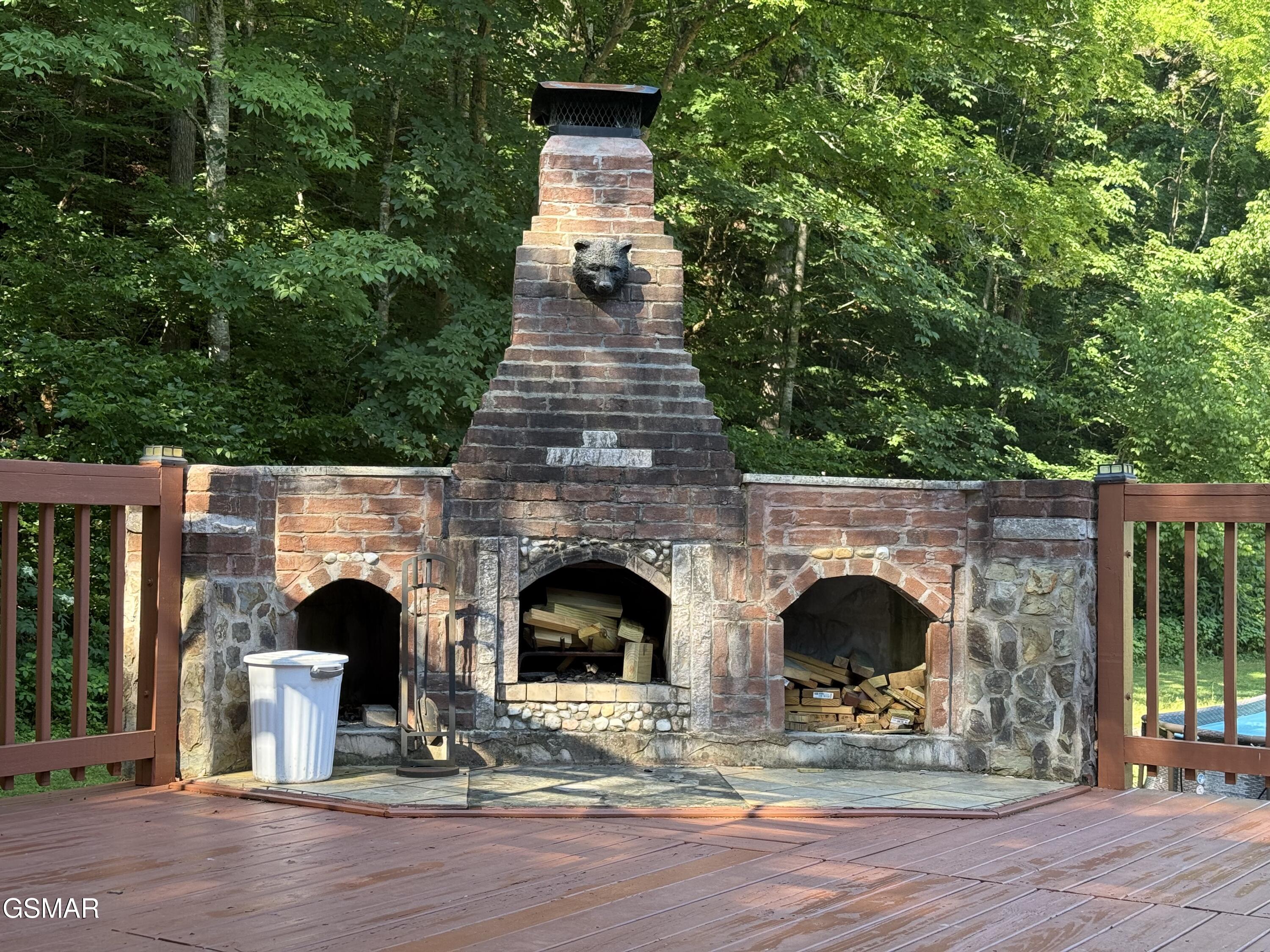 747 Gists Creek Road Sevierville TN 37876