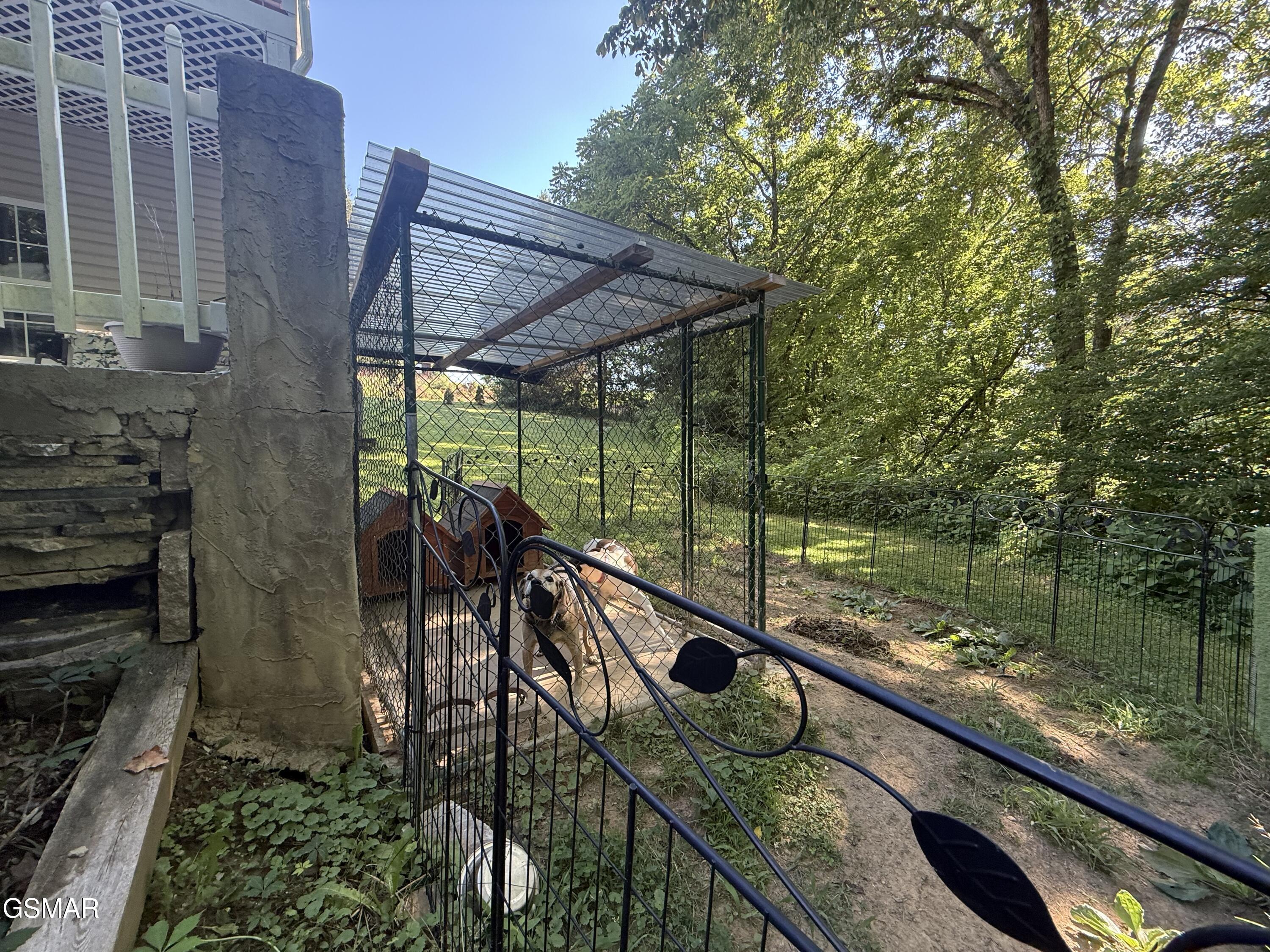 747 Gists Creek Road Sevierville TN 37876