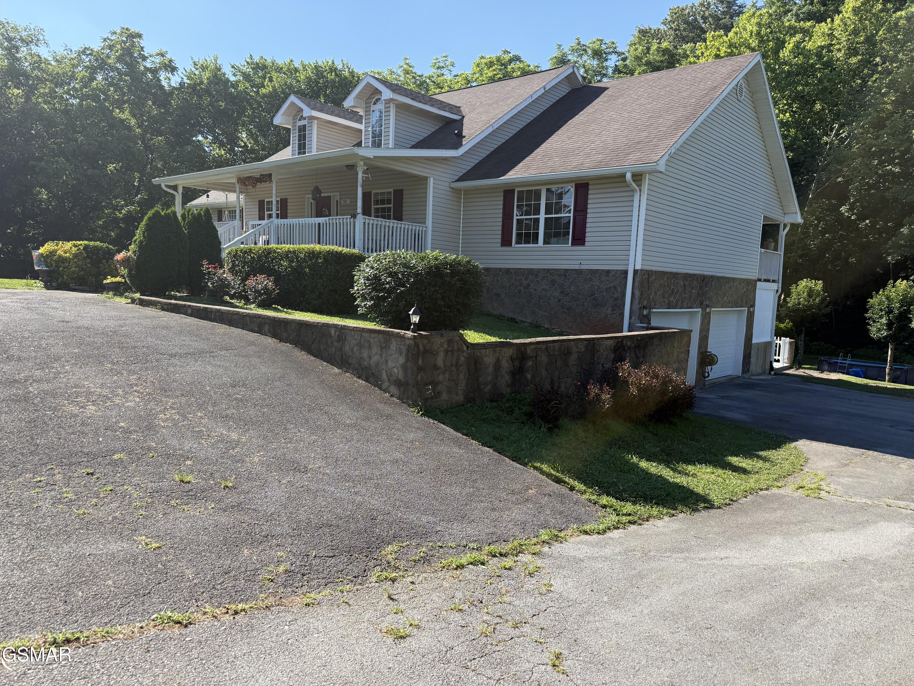 747 Gists Creek Road Sevierville TN 37876