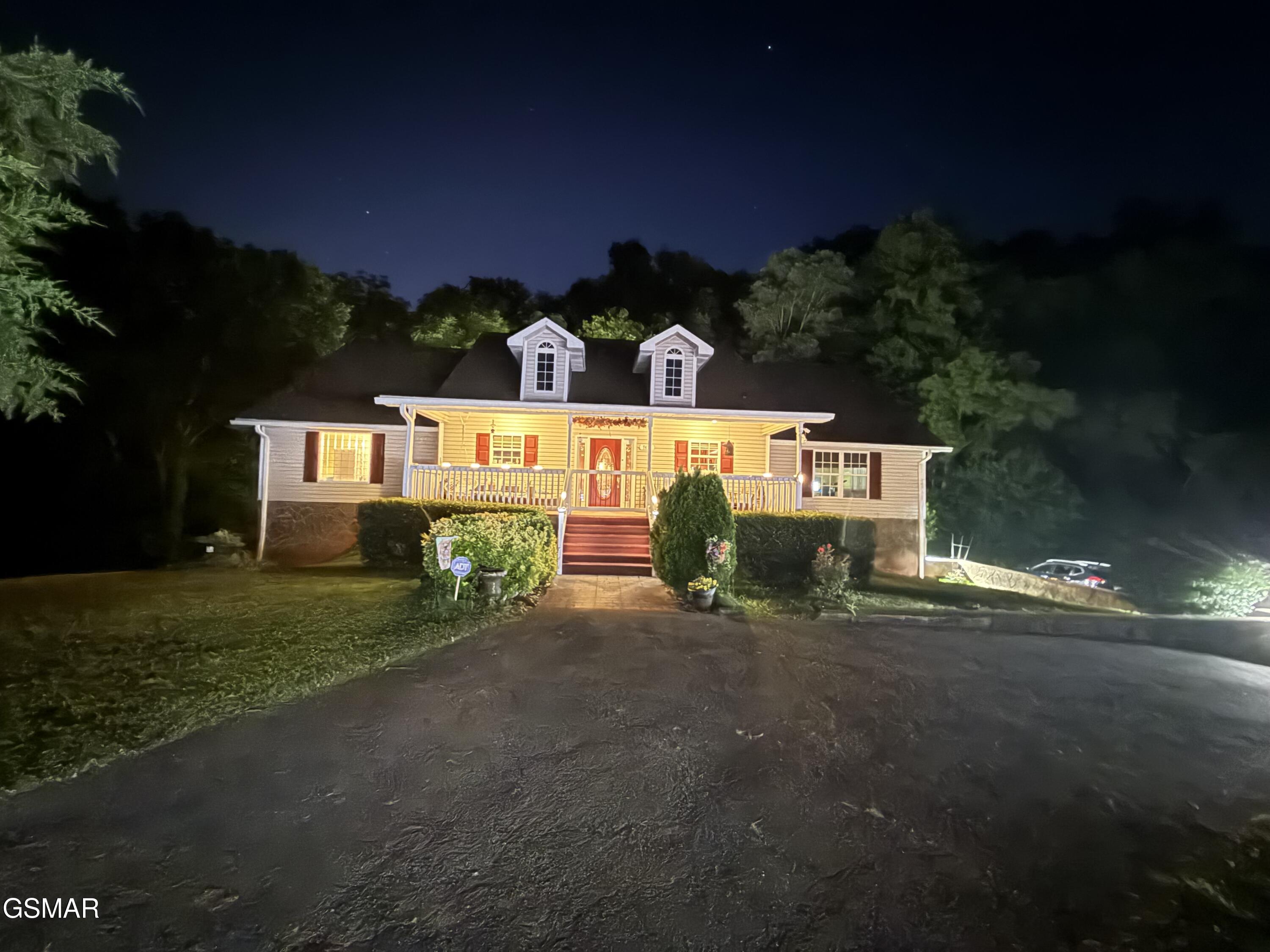 747 Gists Creek Road Sevierville TN 37876