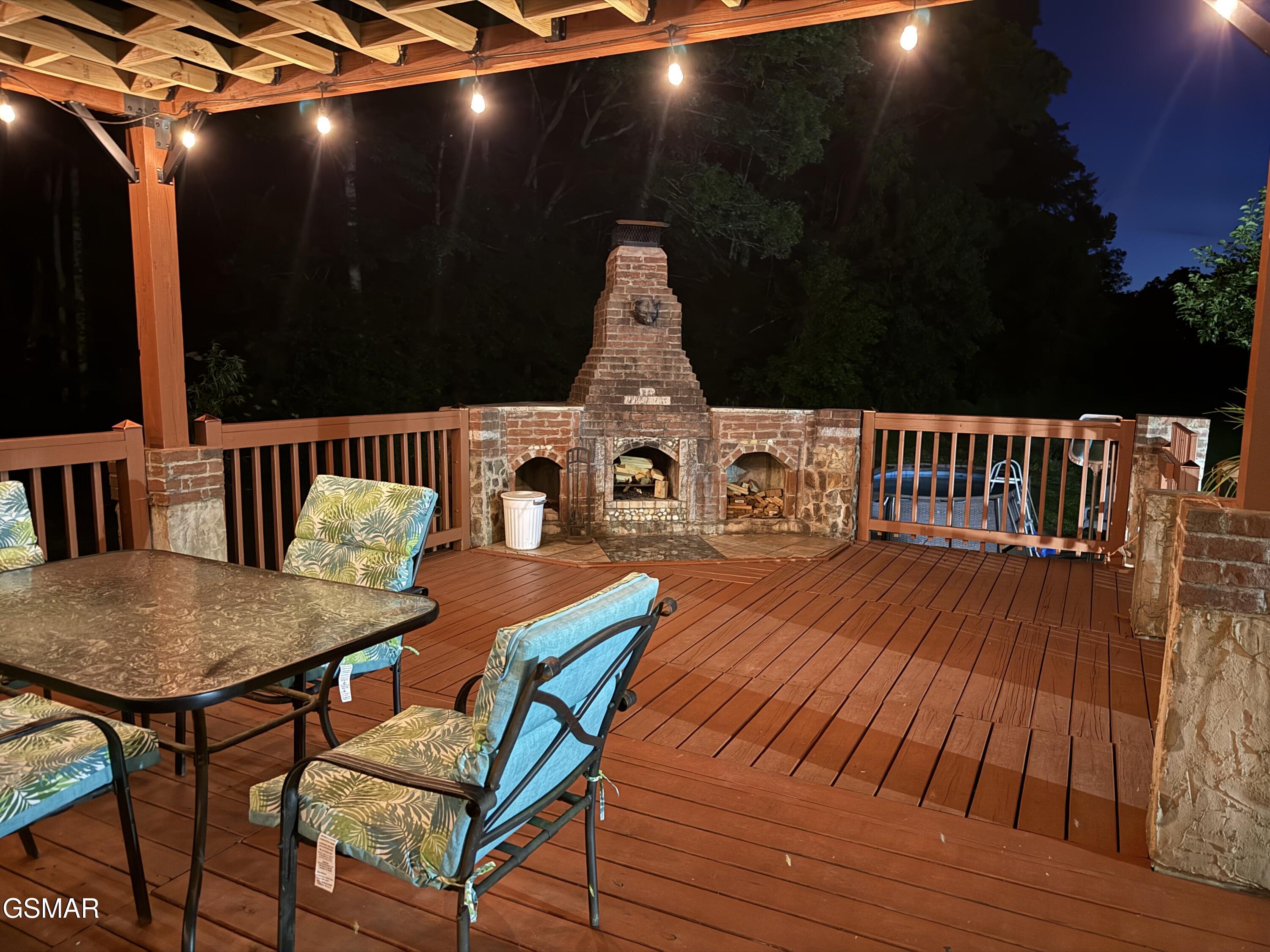 747 Gists Creek Road Sevierville TN 37876