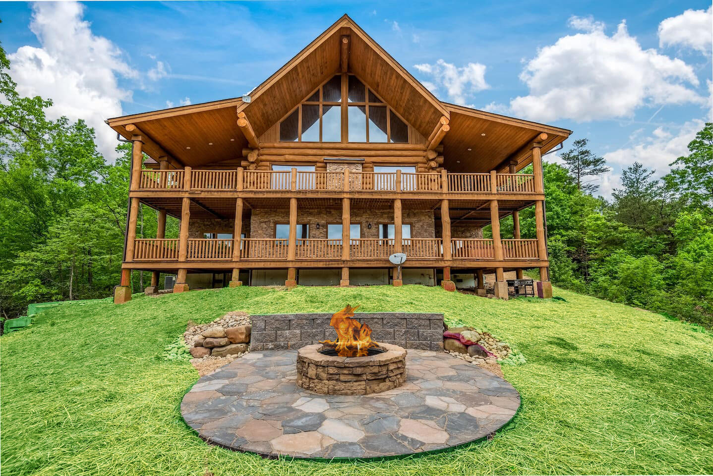 618 Big Bear Ridge Road Gatlinburg TN 37738