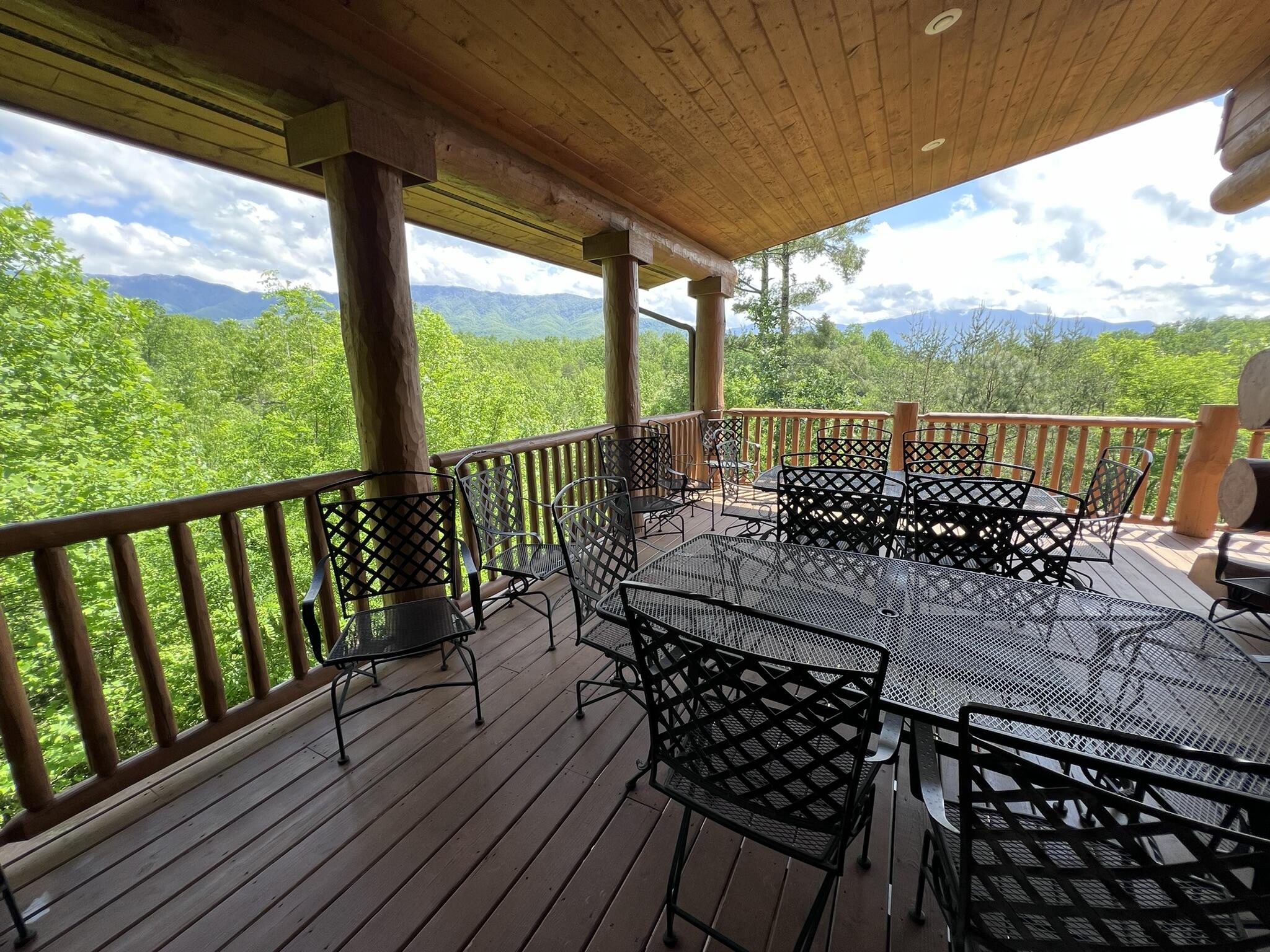 618 Big Bear Ridge Road Gatlinburg TN 37738