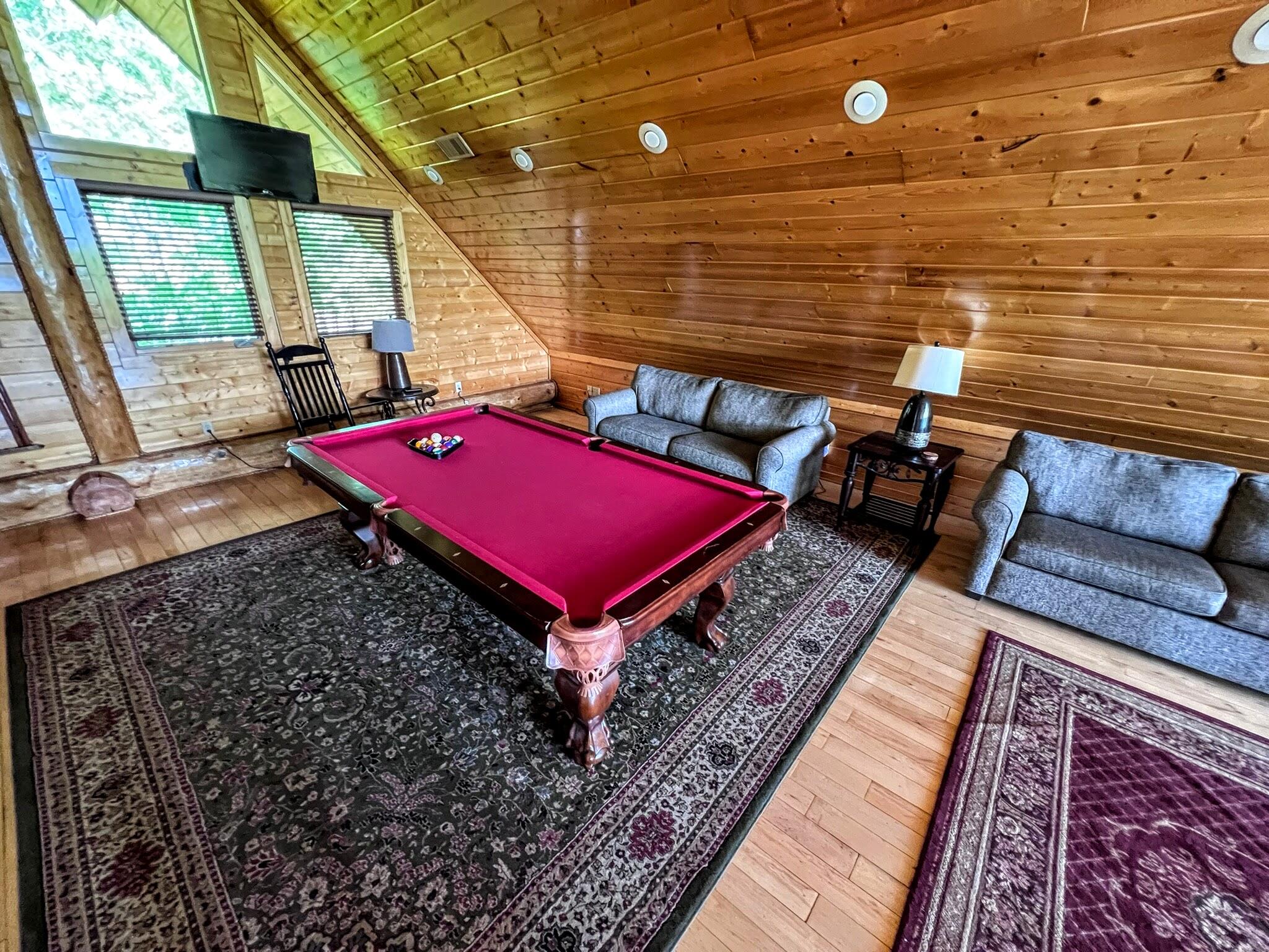 618 Big Bear Ridge Road Gatlinburg TN 37738