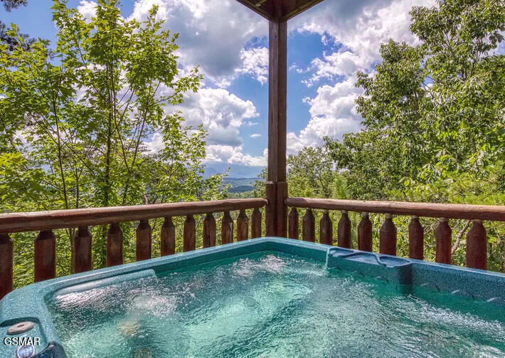 2251 Upper Middle Creek Road Sevierville TN 37876