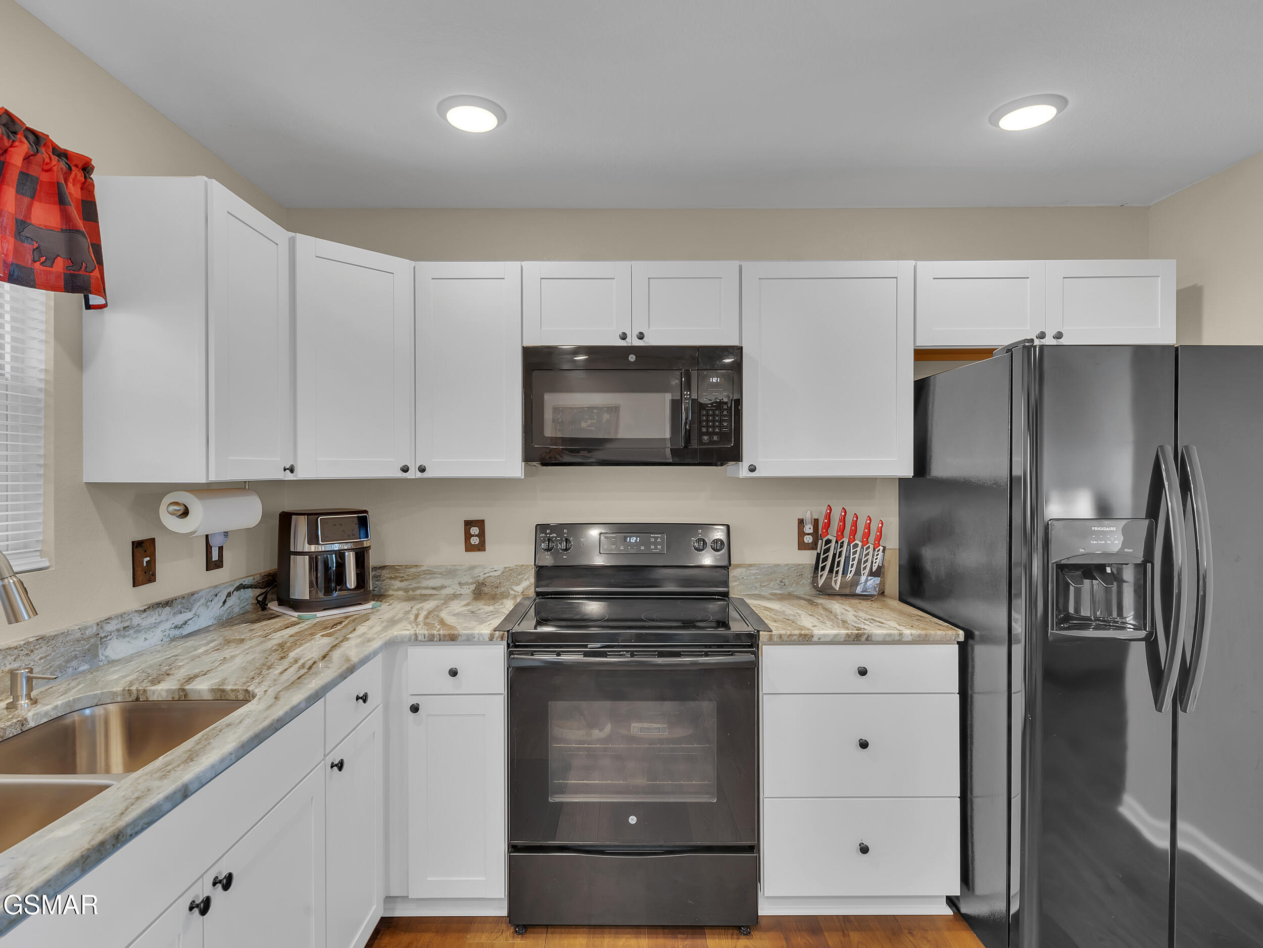 1044 Lake Smoky Road Sevierville TN 37876