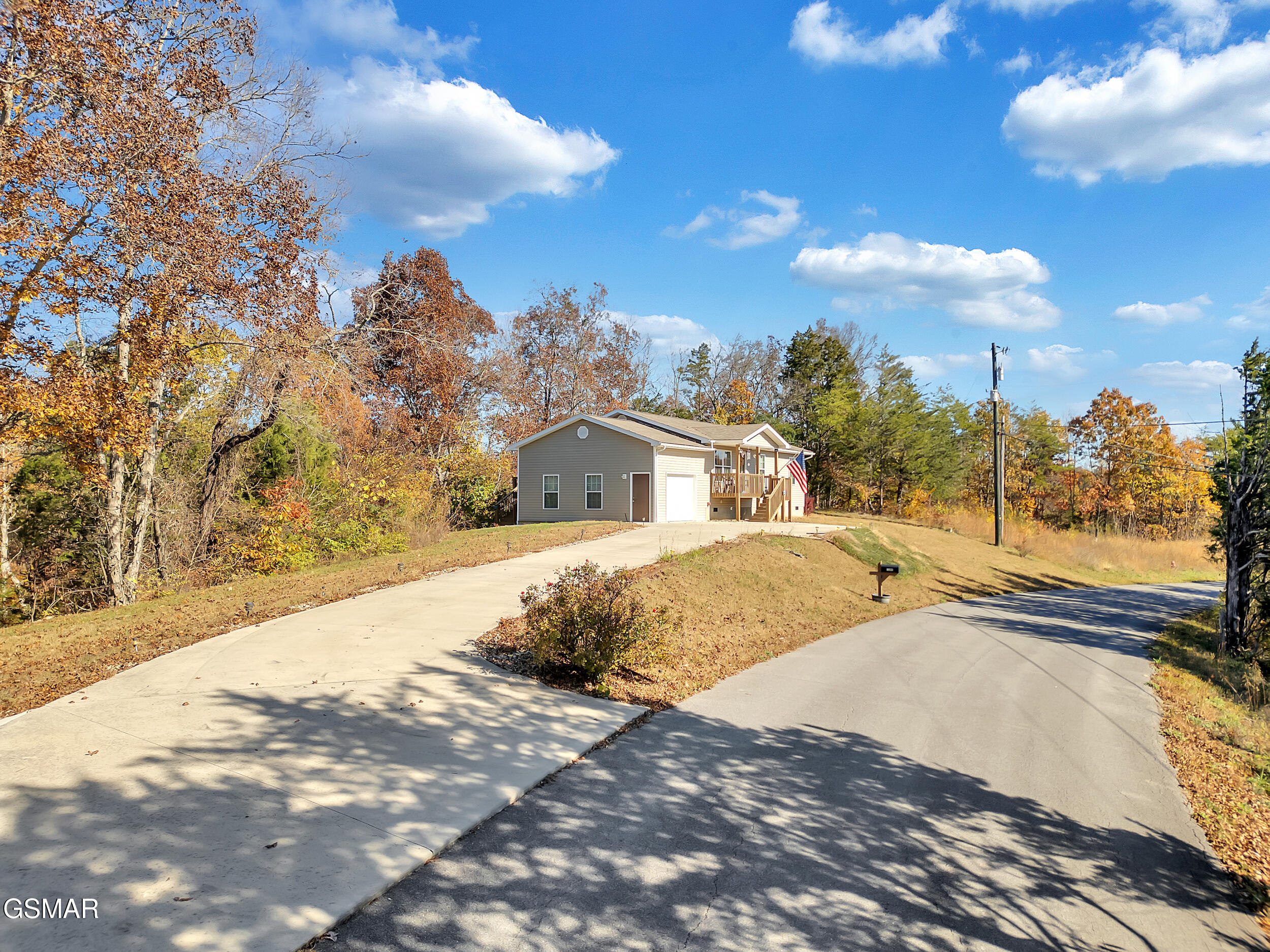 1044 Lake Smoky Road Sevierville TN 37876