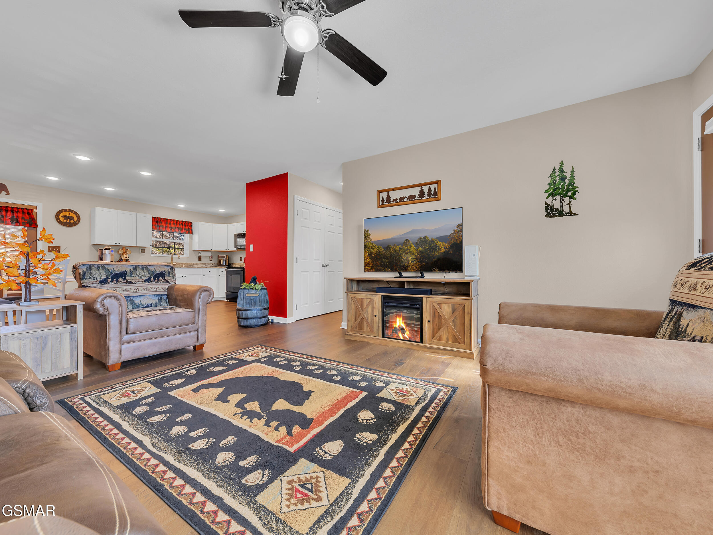 1044 Lake Smoky Road Sevierville TN 37876