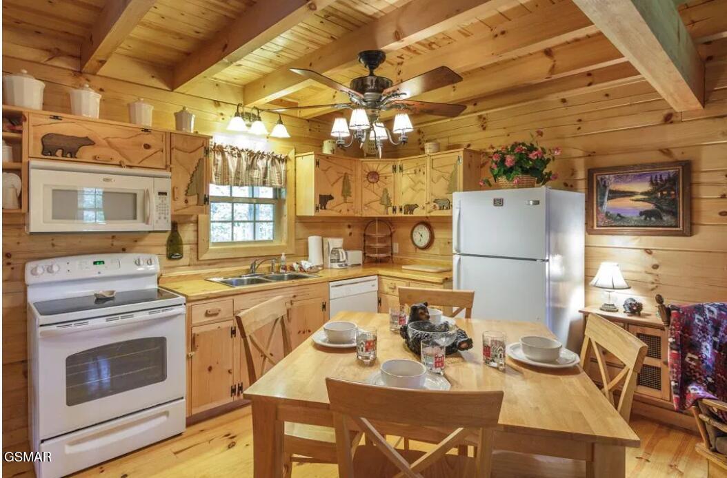 222 Limestone Way Cosby TN 37722