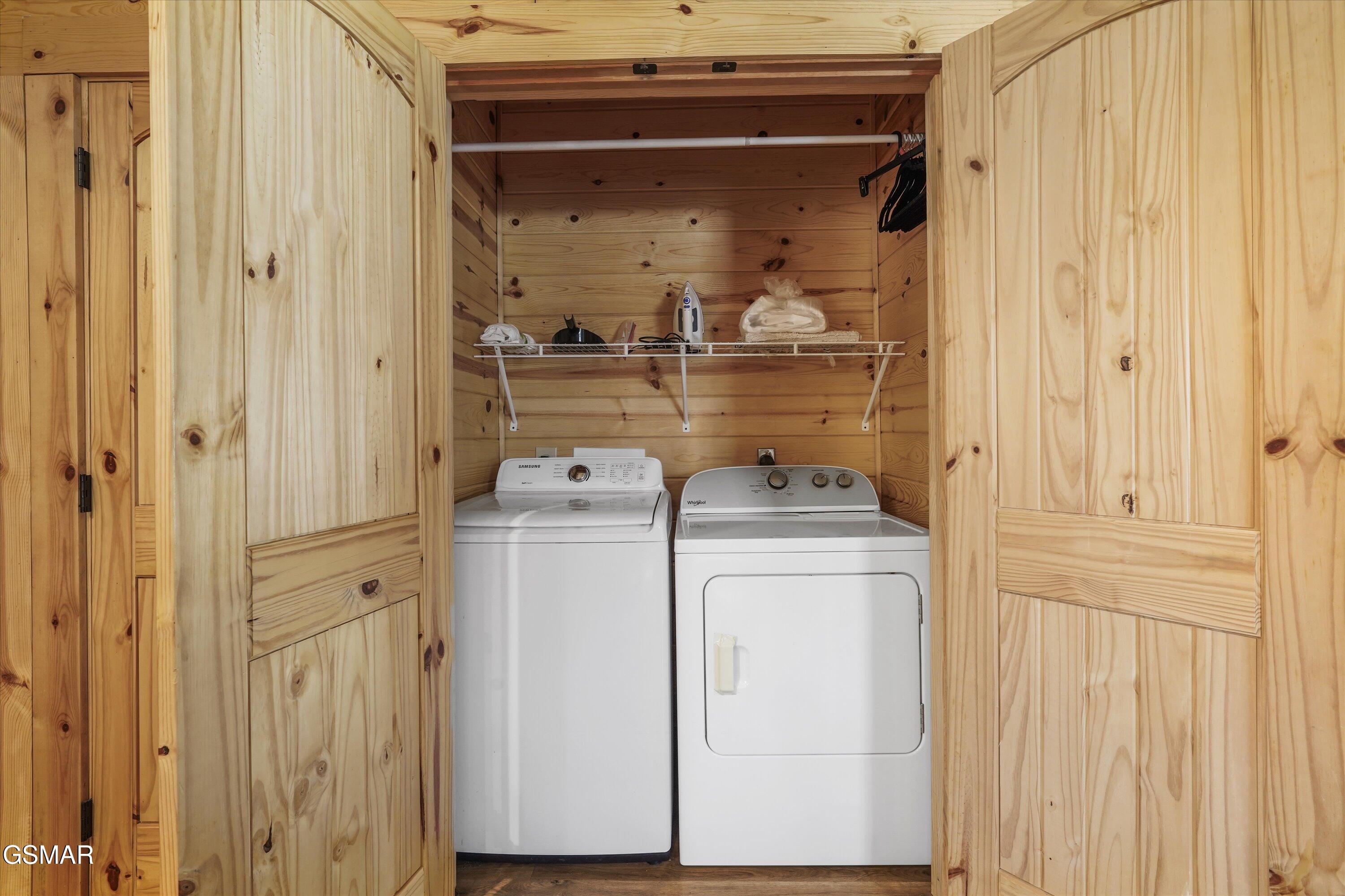 5236 Mathis Branch Road Cosby TN 37722