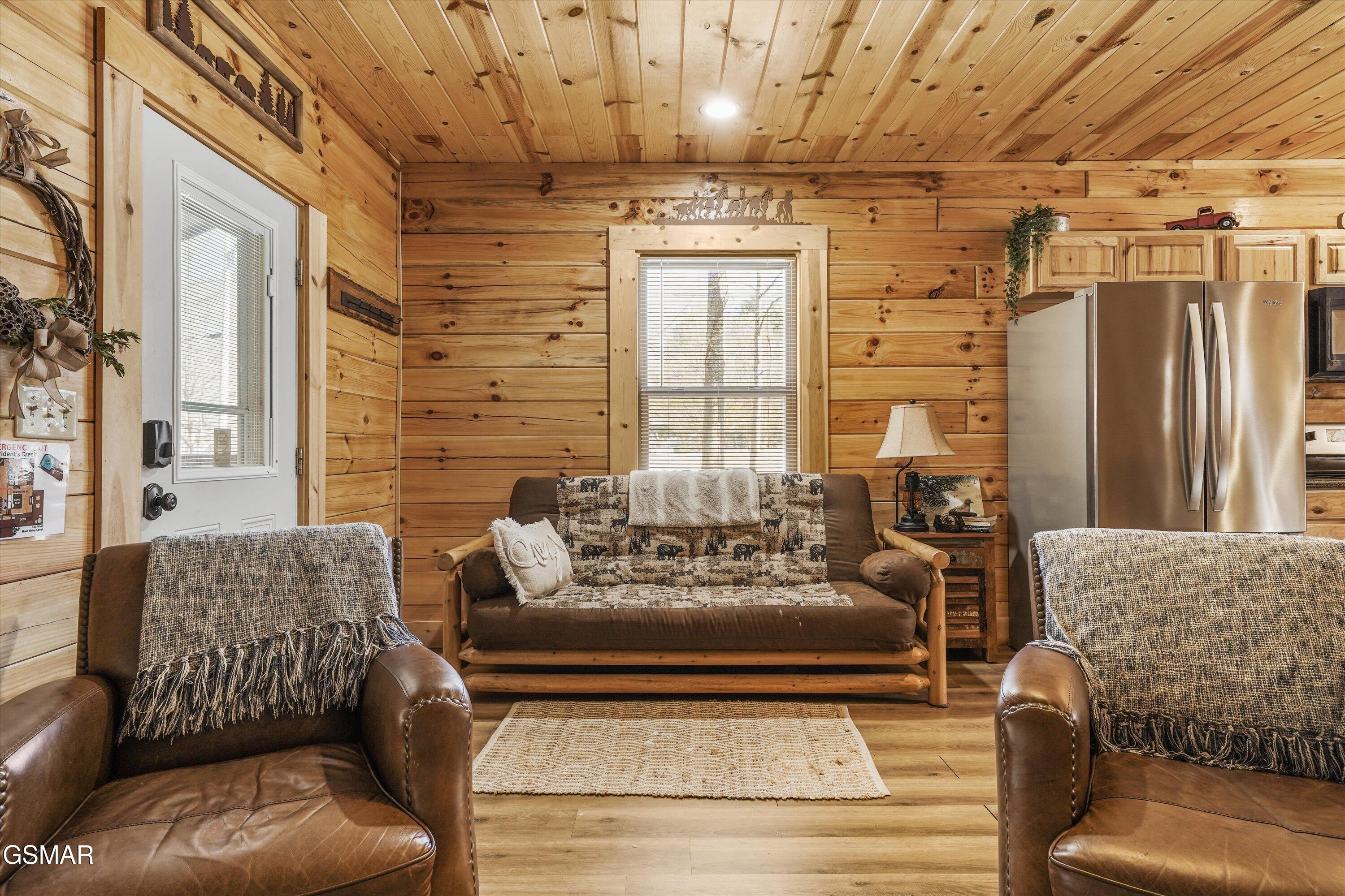 5236 Mathis Branch Road Cosby TN 37722