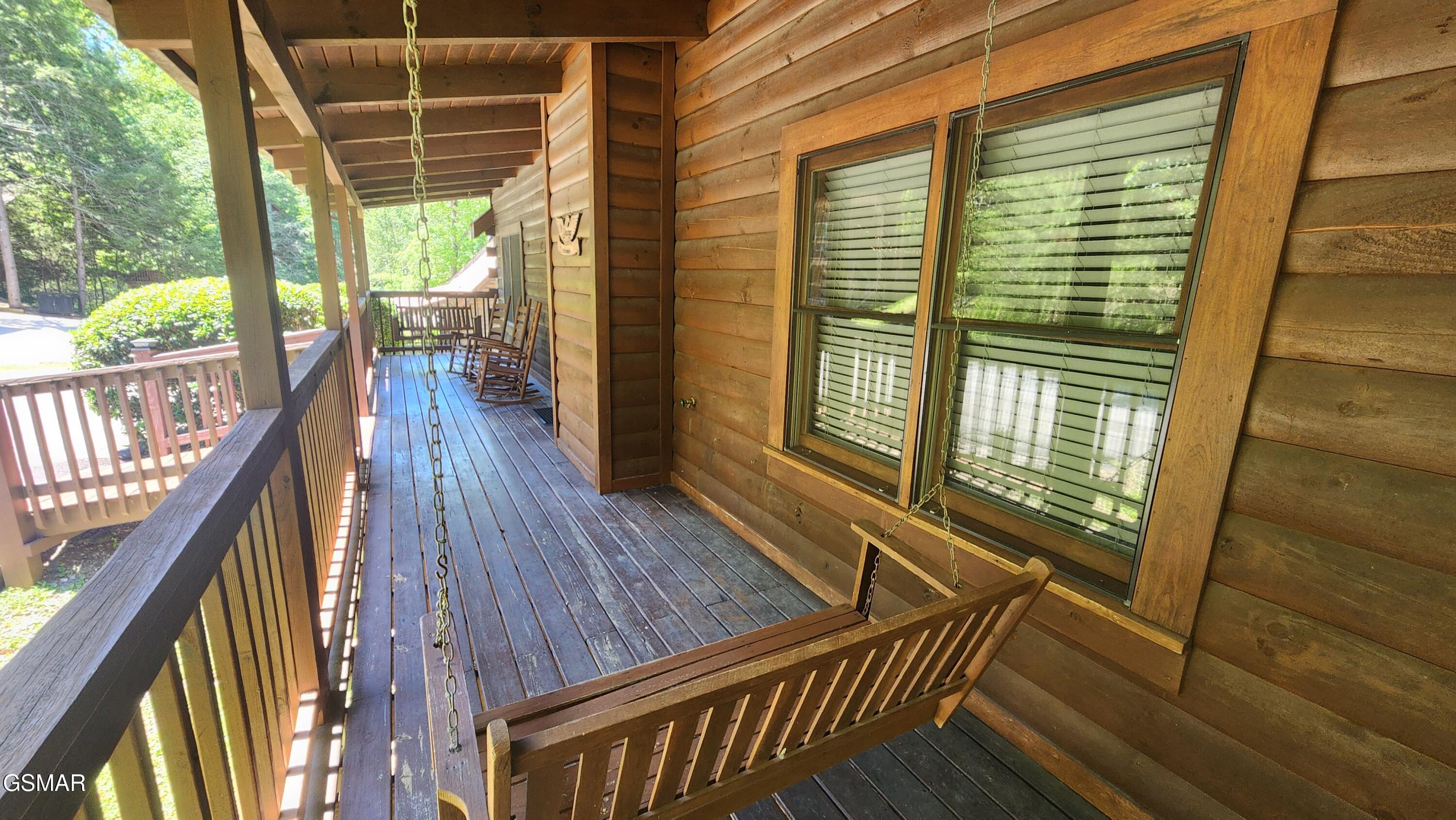 713 Golden Eagle Way Pigeon Forge TN 37863