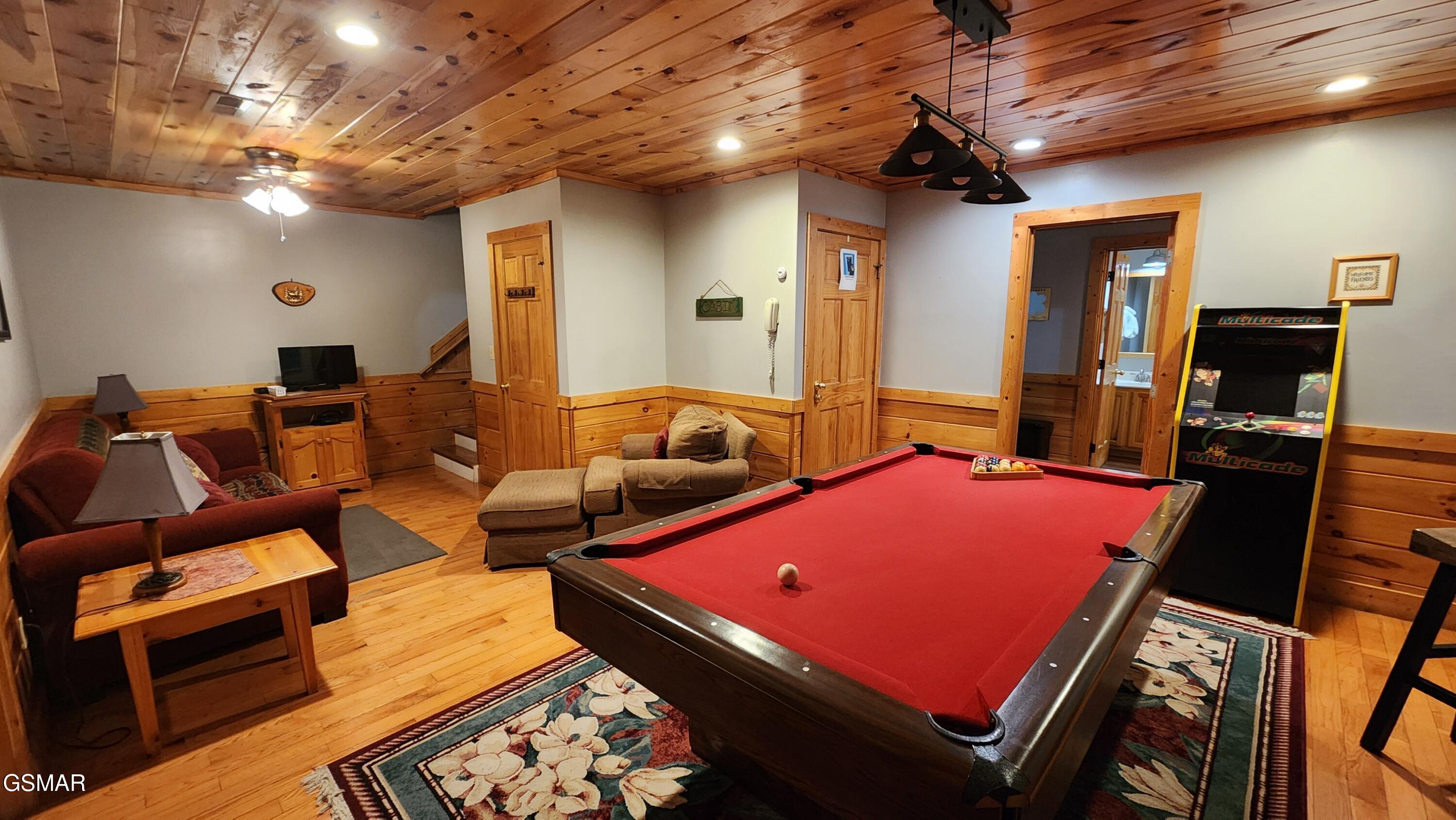 713 Golden Eagle Way Pigeon Forge TN 37863