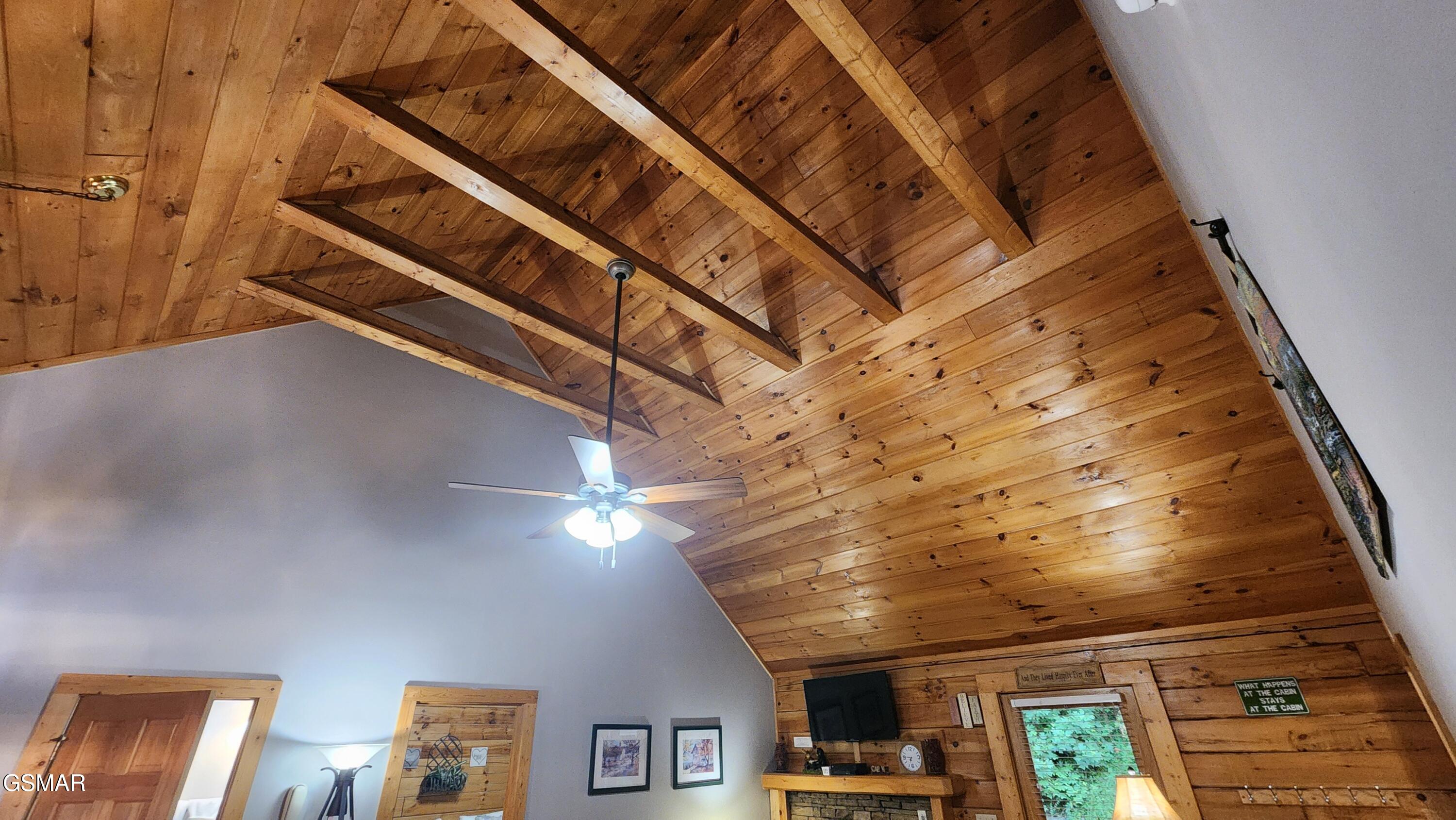 713 Golden Eagle Way Pigeon Forge TN 37863