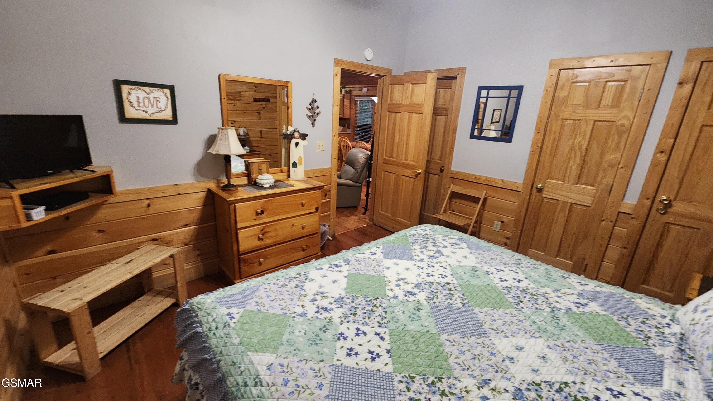713 Golden Eagle Way Pigeon Forge TN 37863