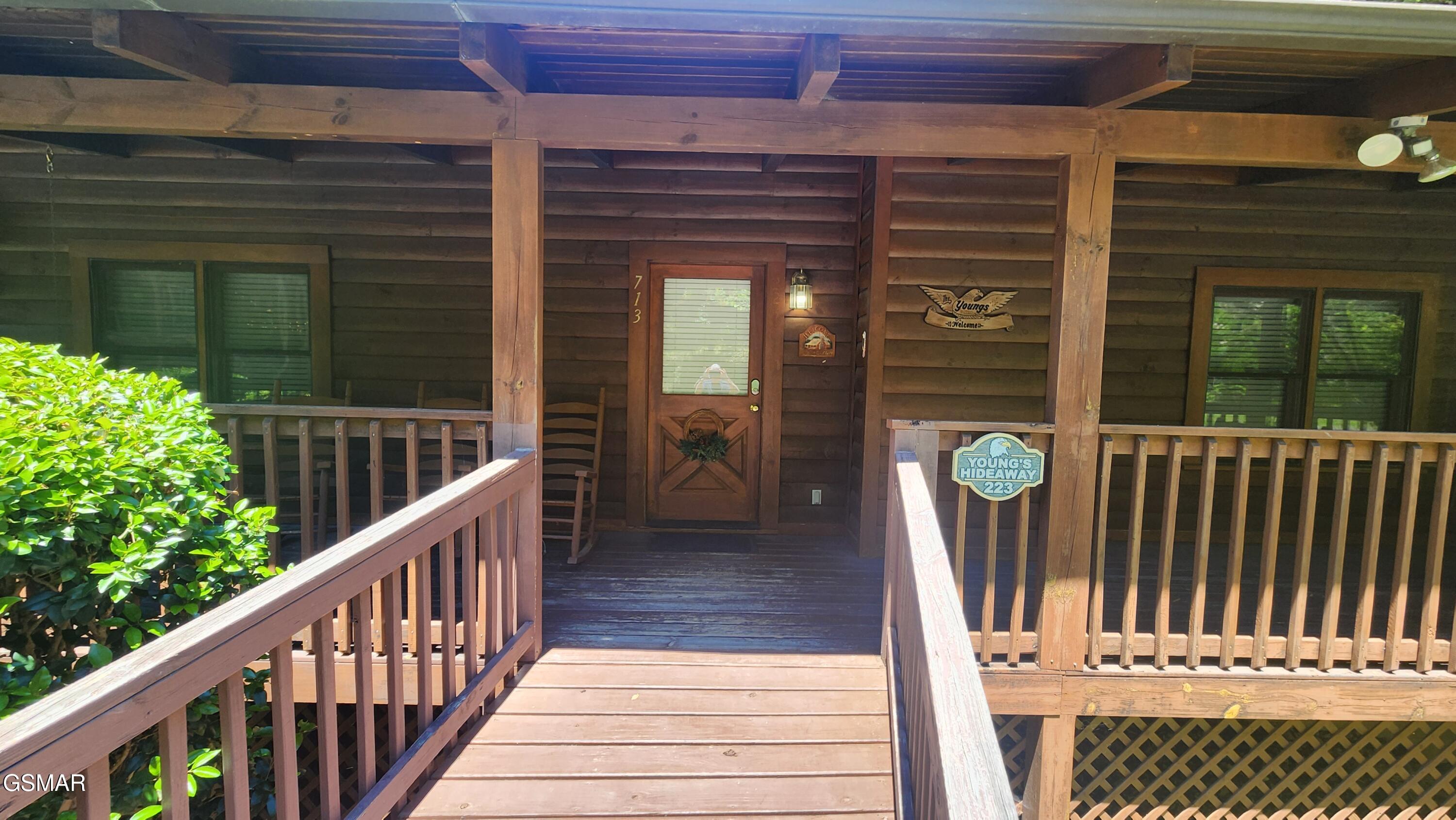 713 Golden Eagle Way Pigeon Forge TN 37863