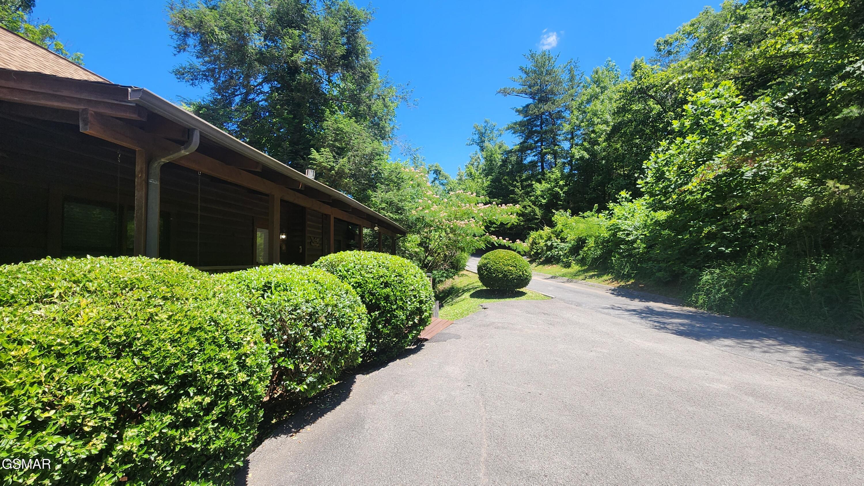 713 Golden Eagle Way Pigeon Forge TN 37863