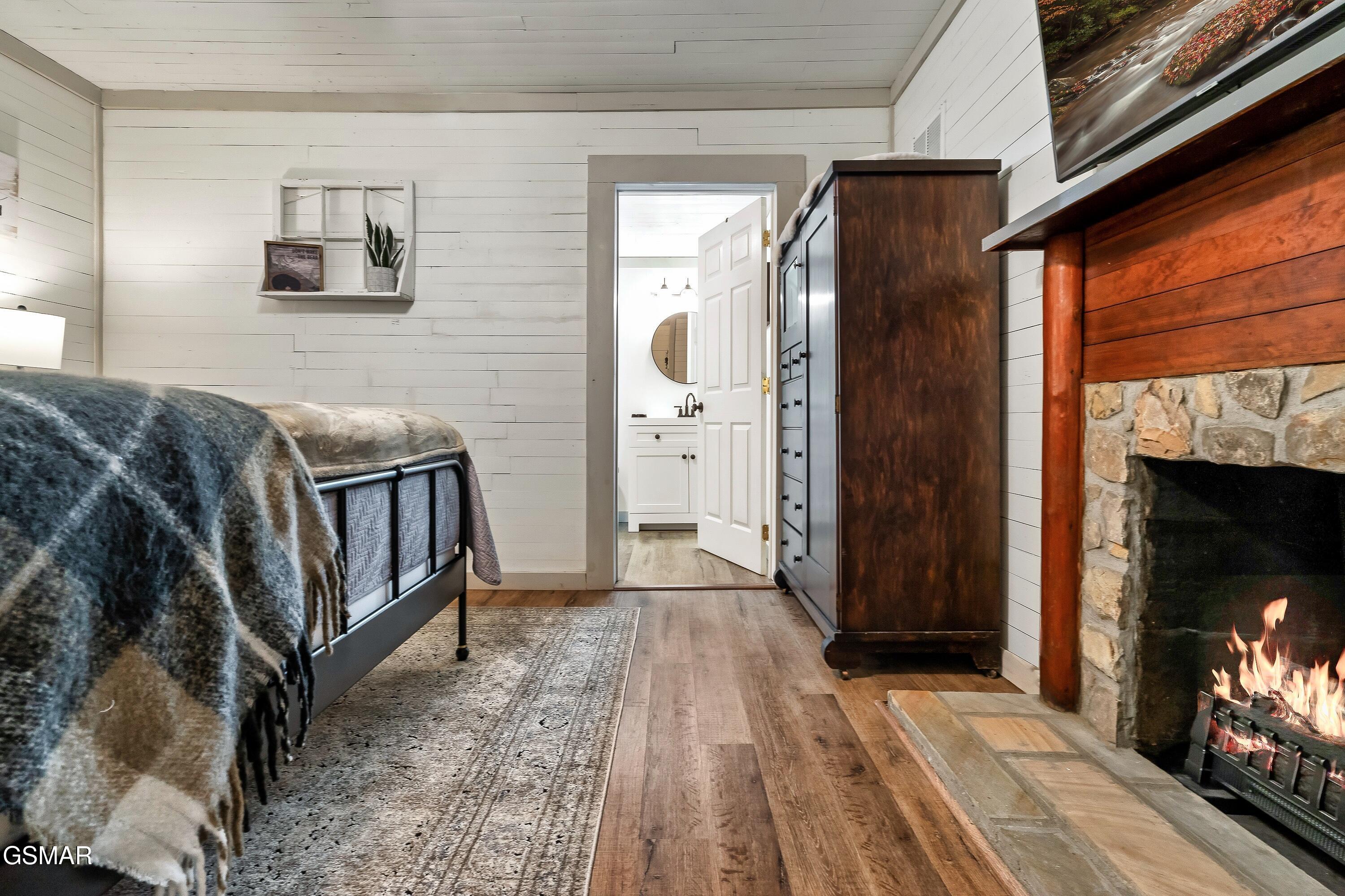 1105 King Branch Road Sevierville TN 37876