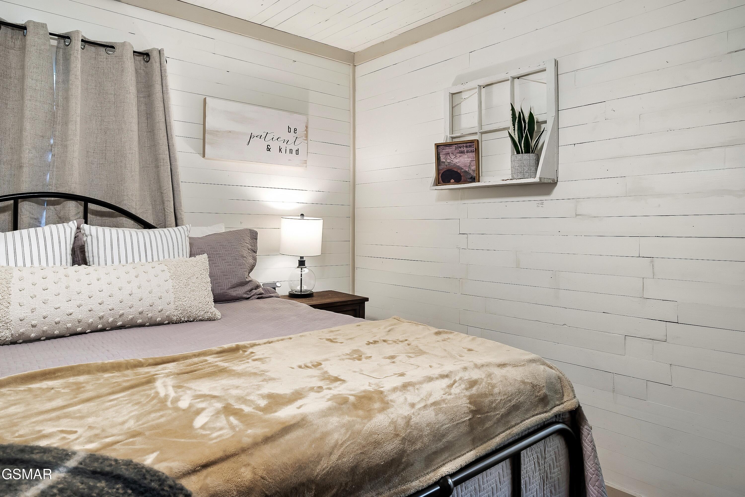 1105 King Branch Road Sevierville TN 37876