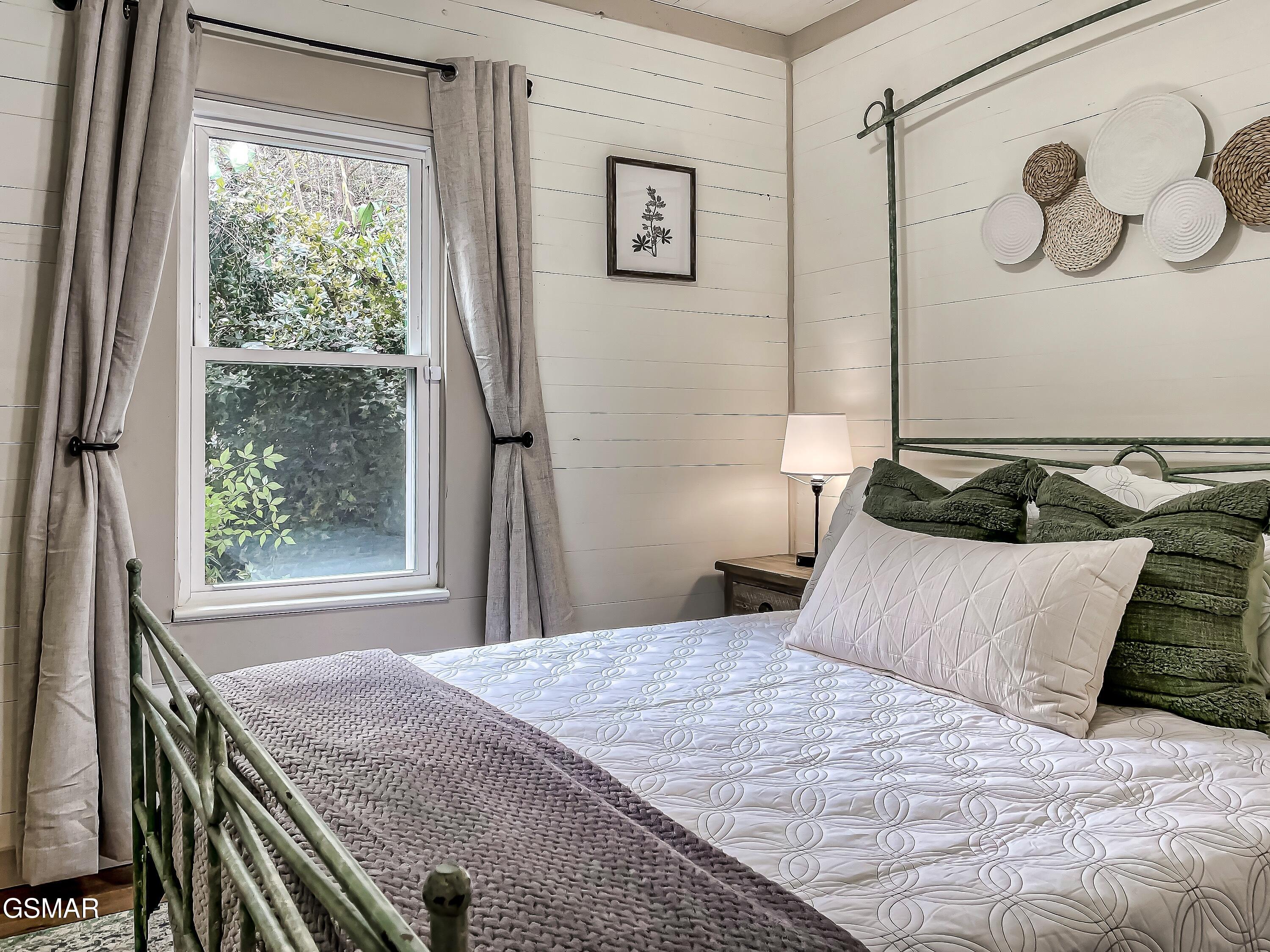 1105 King Branch Road Sevierville TN 37876