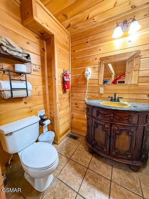 1044 Black Bear Cub Way Sevierville TN 37862