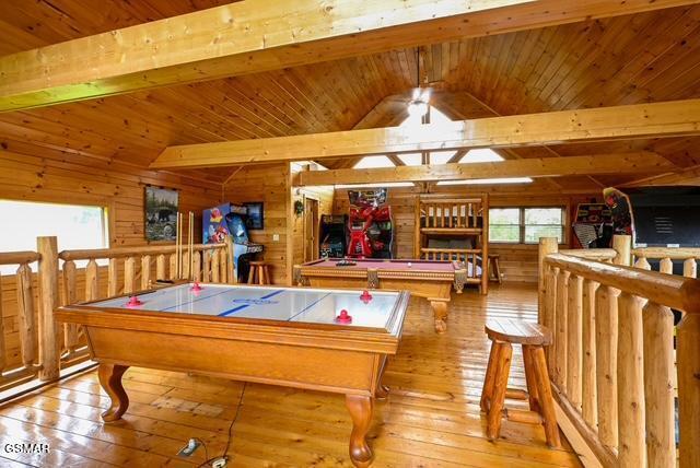 1044 Black Bear Cub Way Sevierville TN 37862