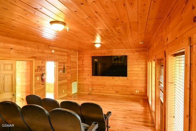 1044 Black Bear Cub Way Sevierville TN 37862