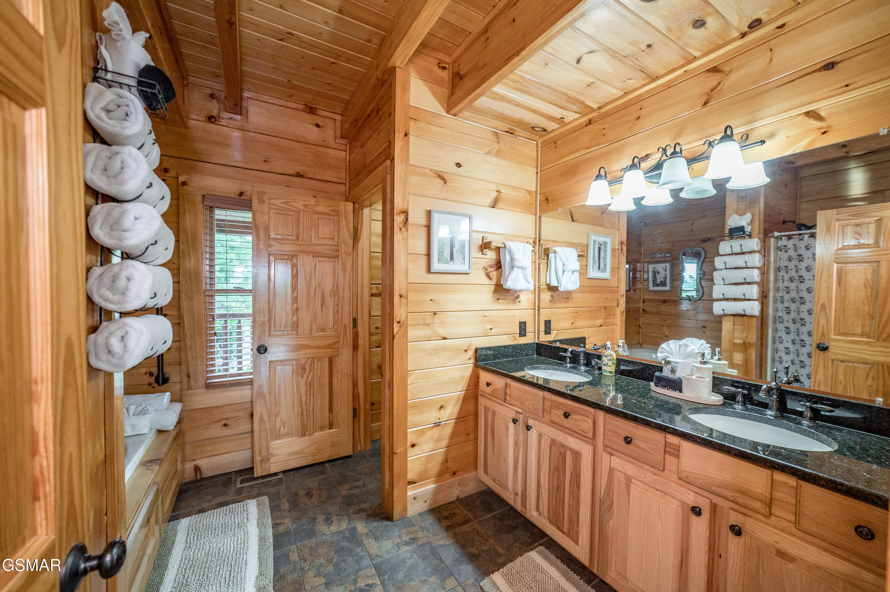 1119 N Trail Drive Sevierville TN 37862