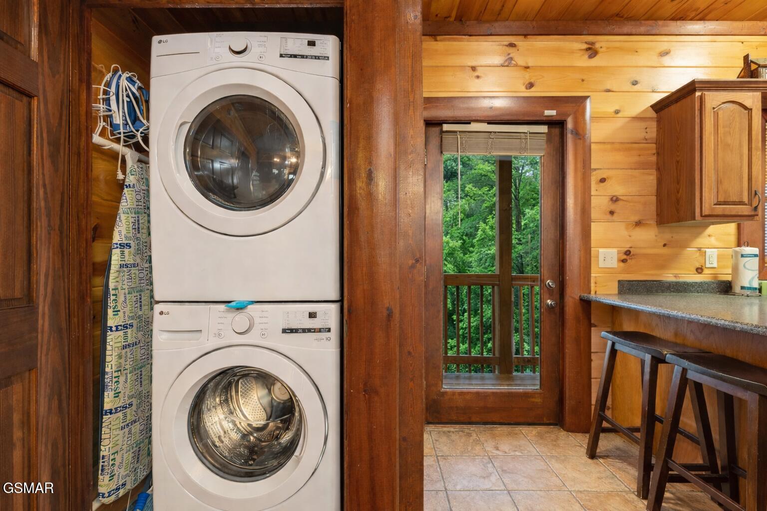 220 Amet Way Cosby TN 37722