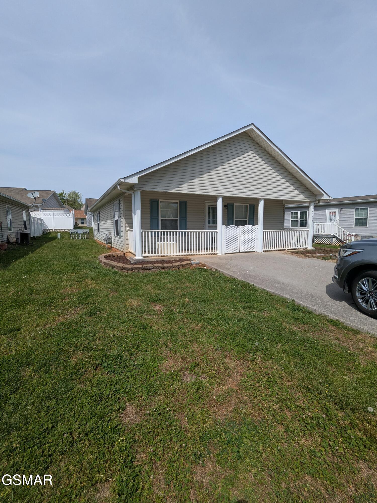 2534 Sportsmans Way Sevierville TN 37876