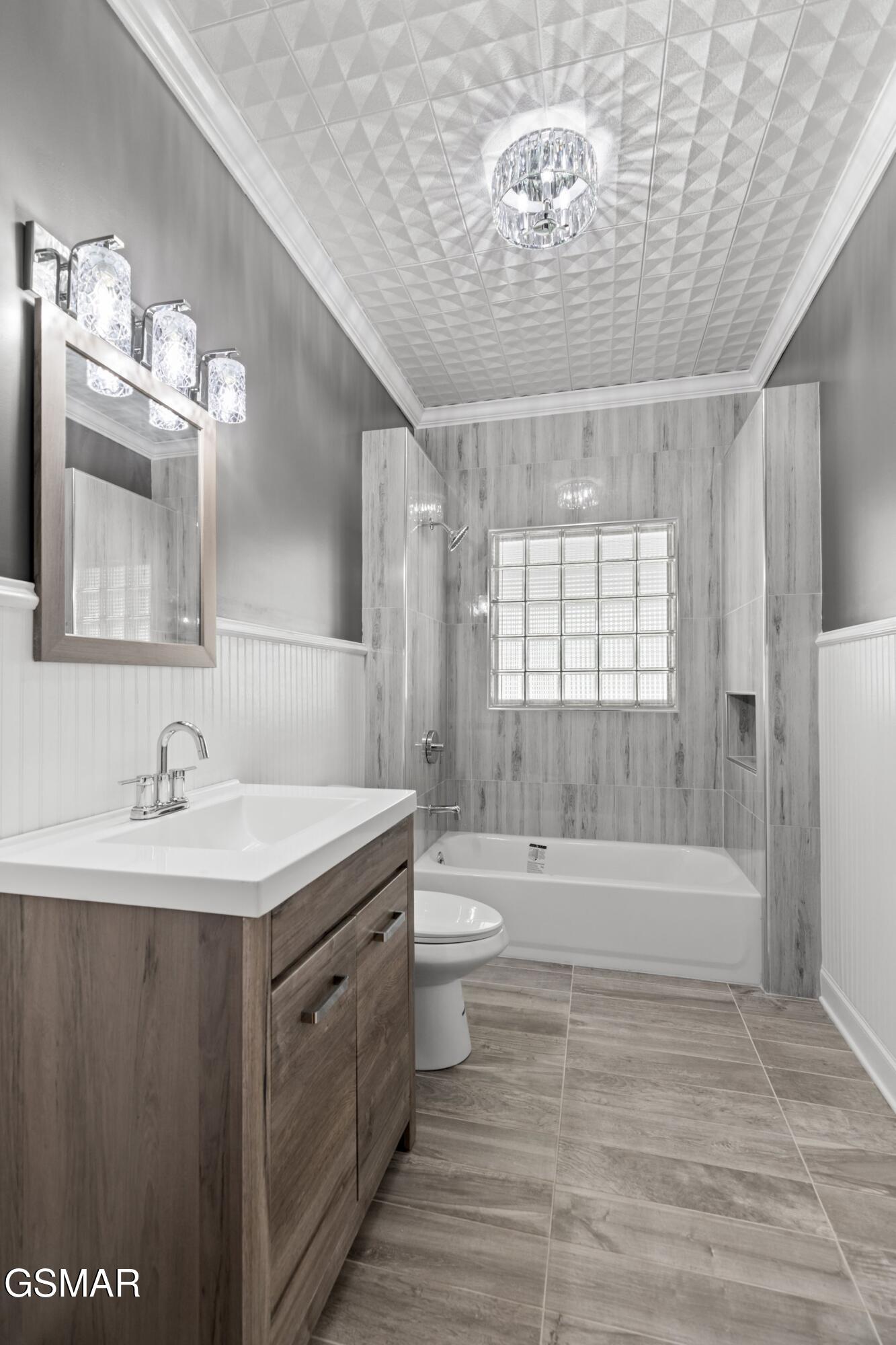 1328 W Main Street White Pine TN 37890