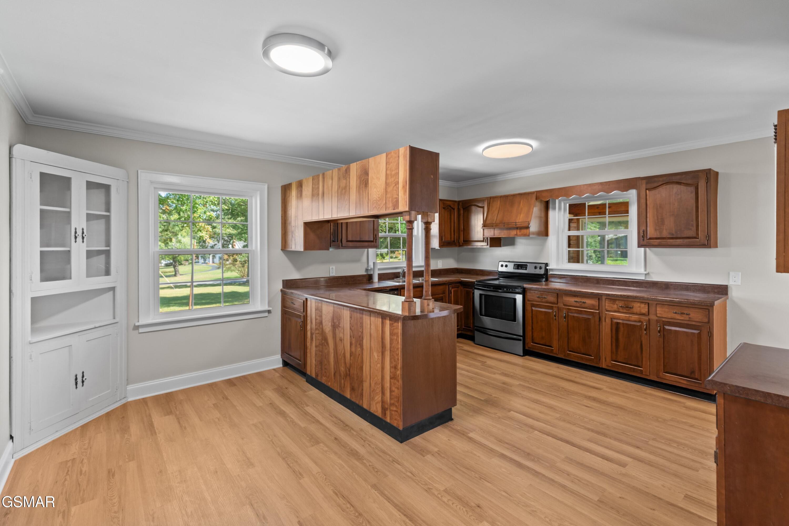 1328 W Main Street White Pine TN 37890