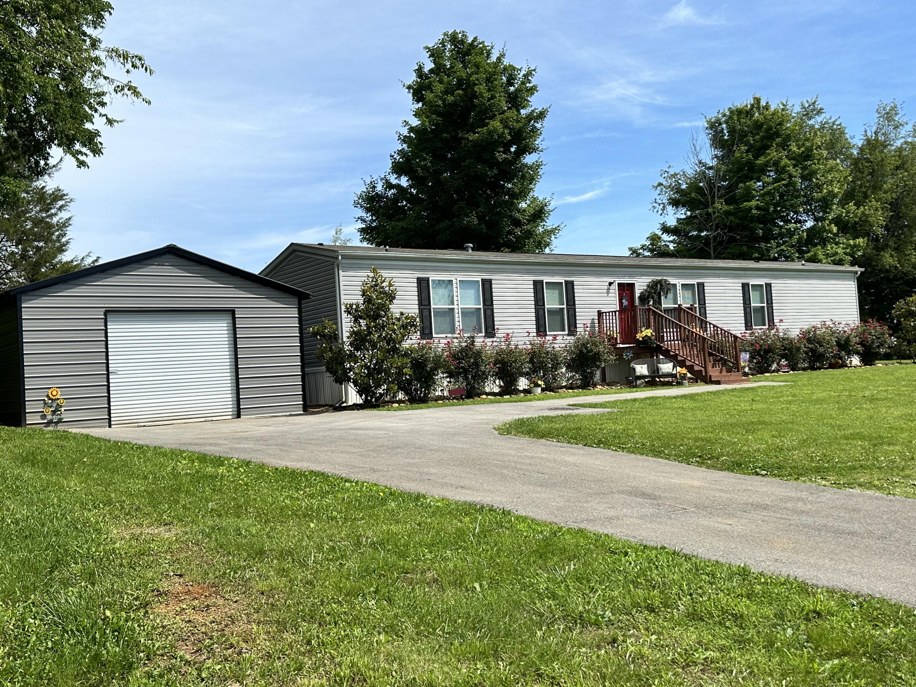 1540 Boyds Creek Highway Seymour TN 37865