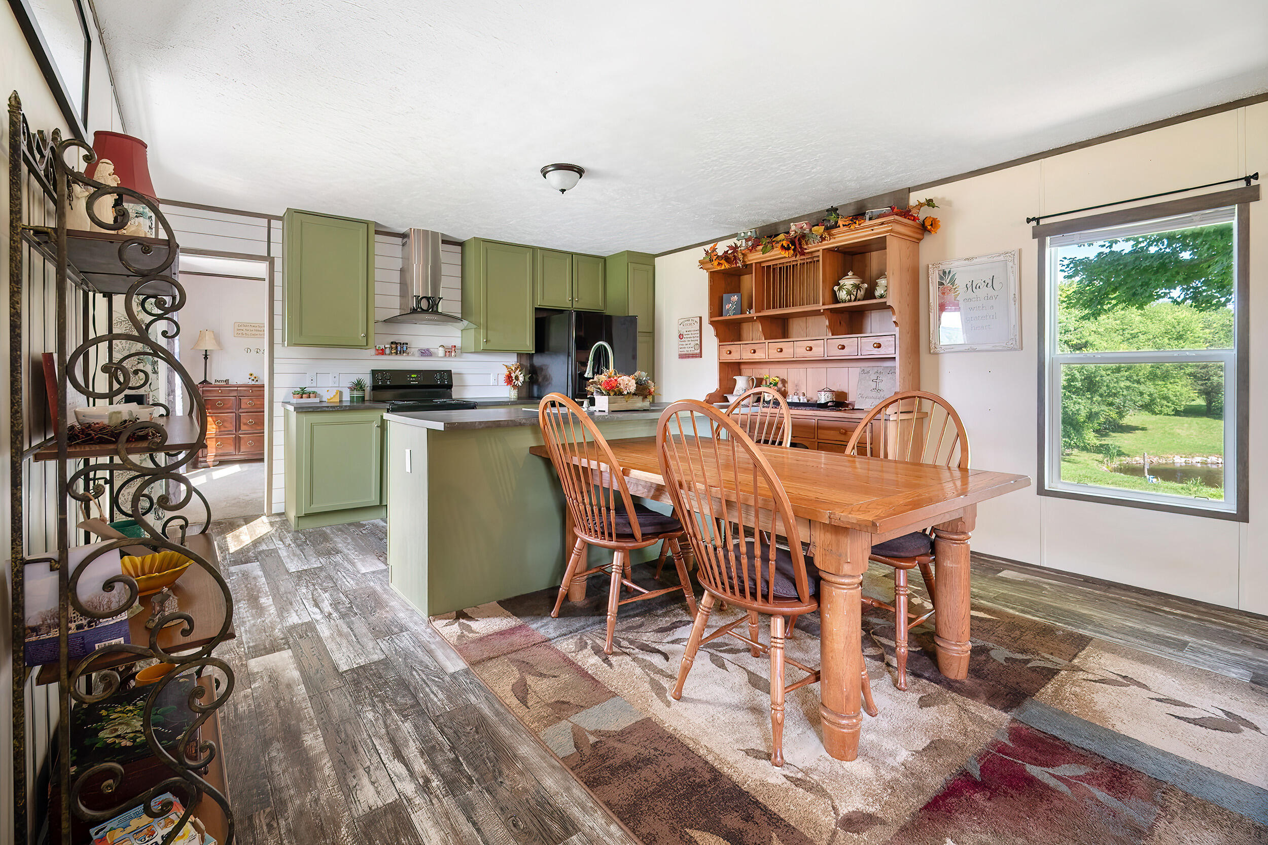 1540 Boyds Creek Highway Seymour TN 37865