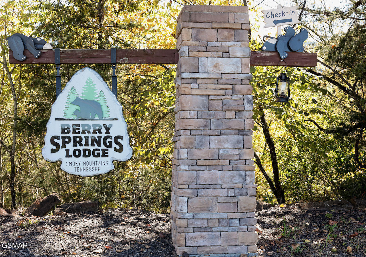 2149 Seaton Springs Road Sevierville TN 37862
