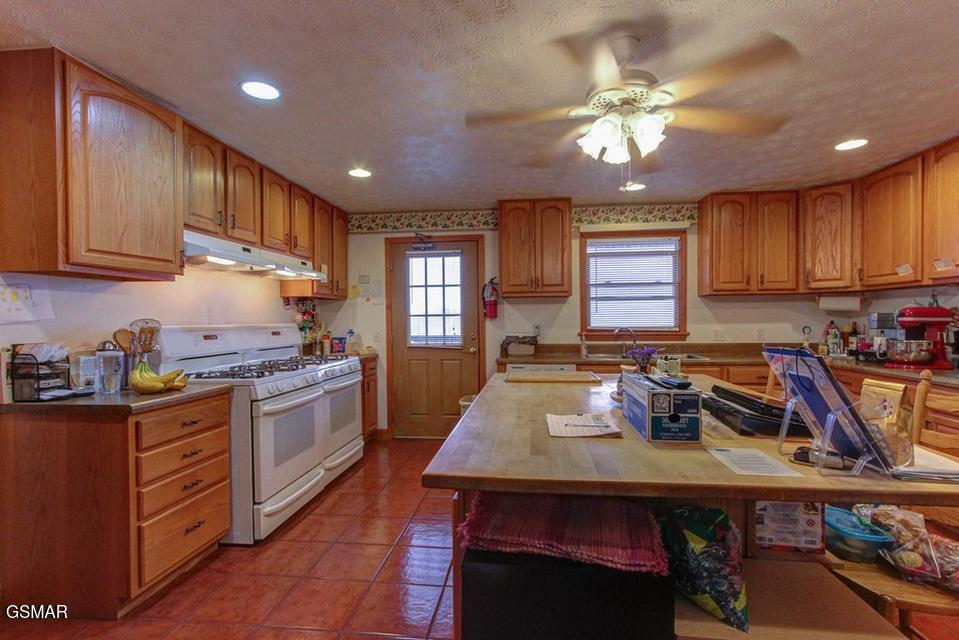 2149 Seaton Springs Road Sevierville TN 37862