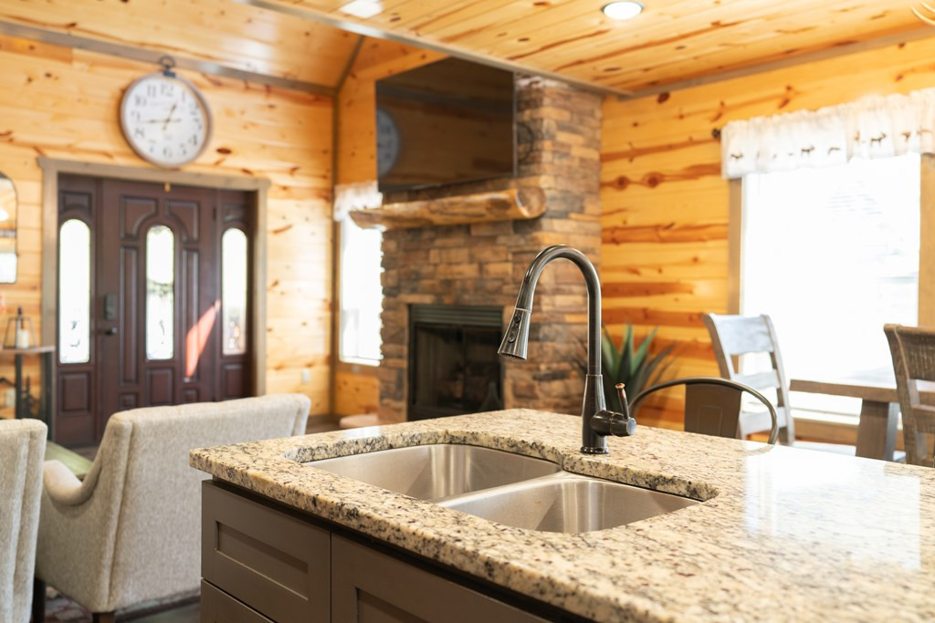 2359 Alpine Village Way Pigeon Forge TN 37863