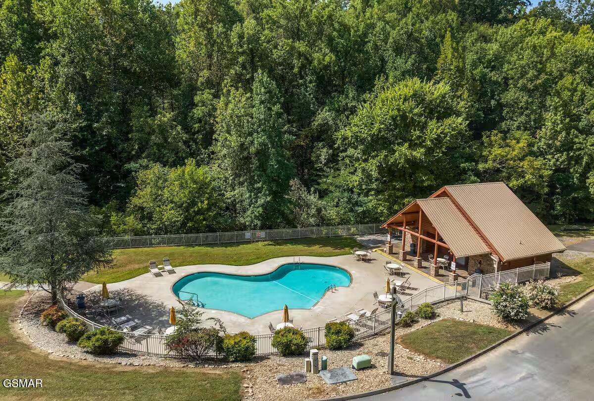 2359 Alpine Village Way Pigeon Forge TN 37863