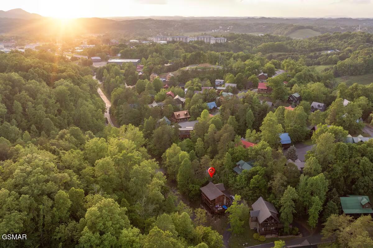 2359 Alpine Village Way Pigeon Forge TN 37863