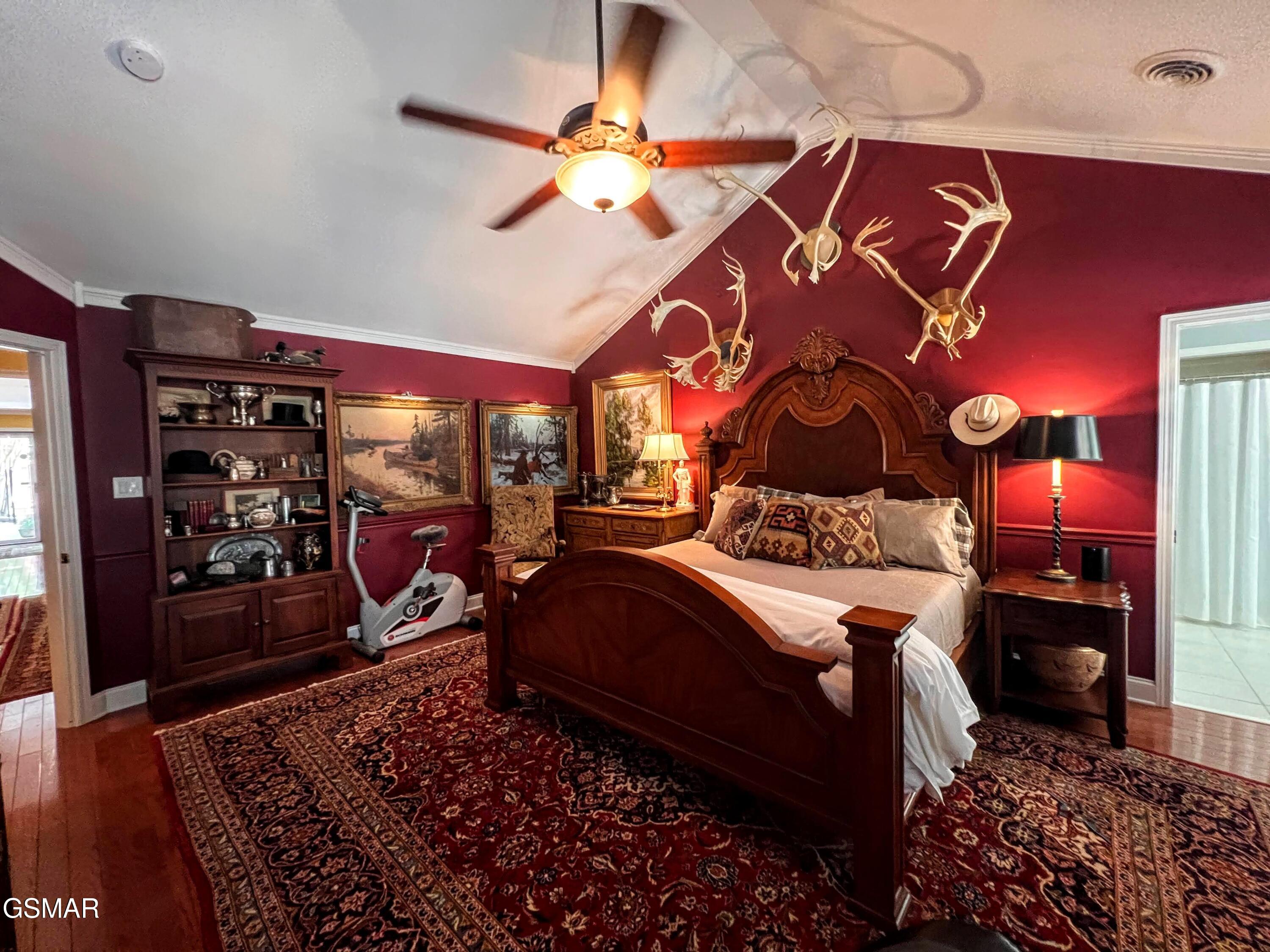 1042 Fine Glen Drive Sevierville TN 37862