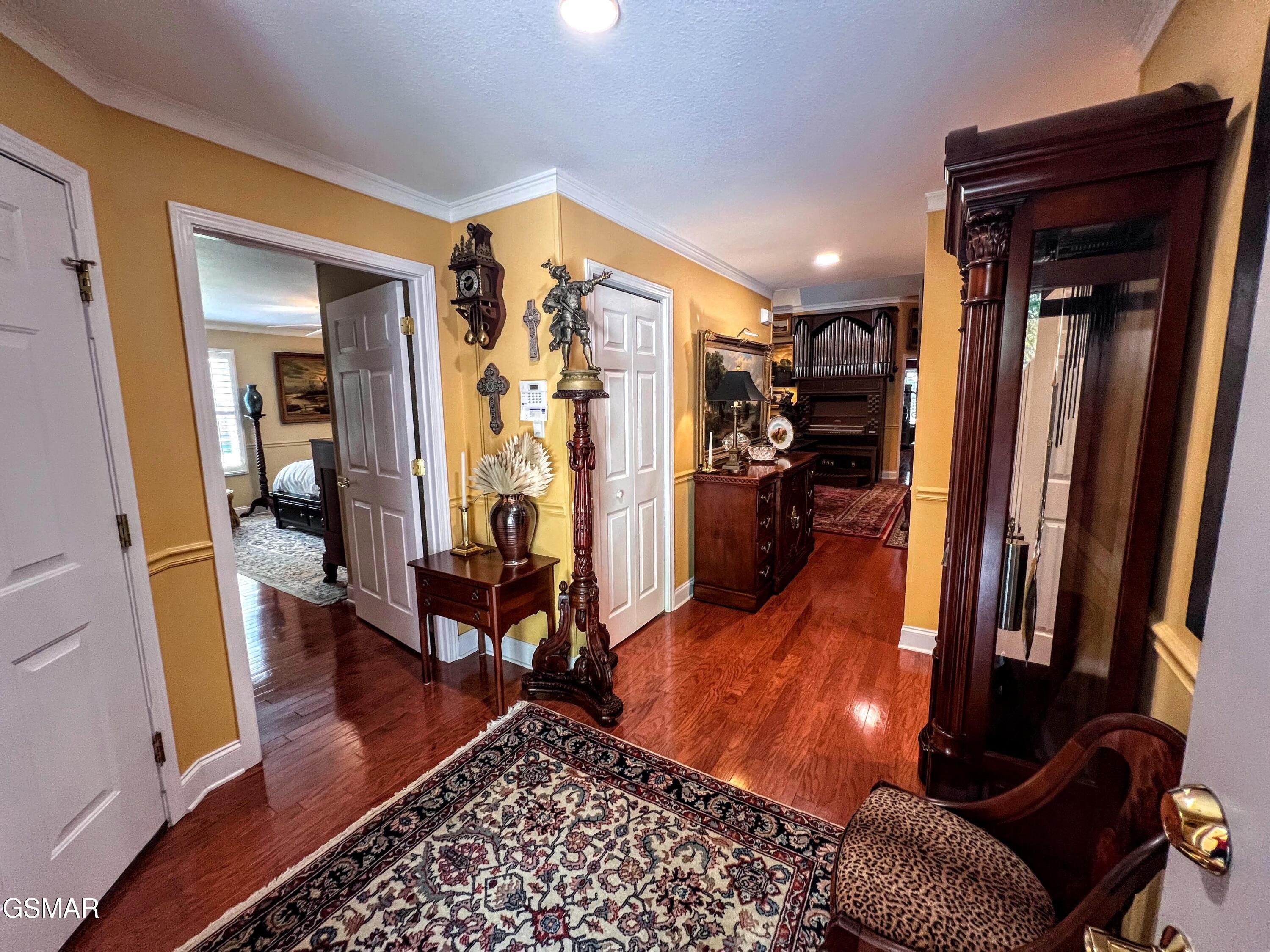 1042 Fine Glen Drive Sevierville TN 37862