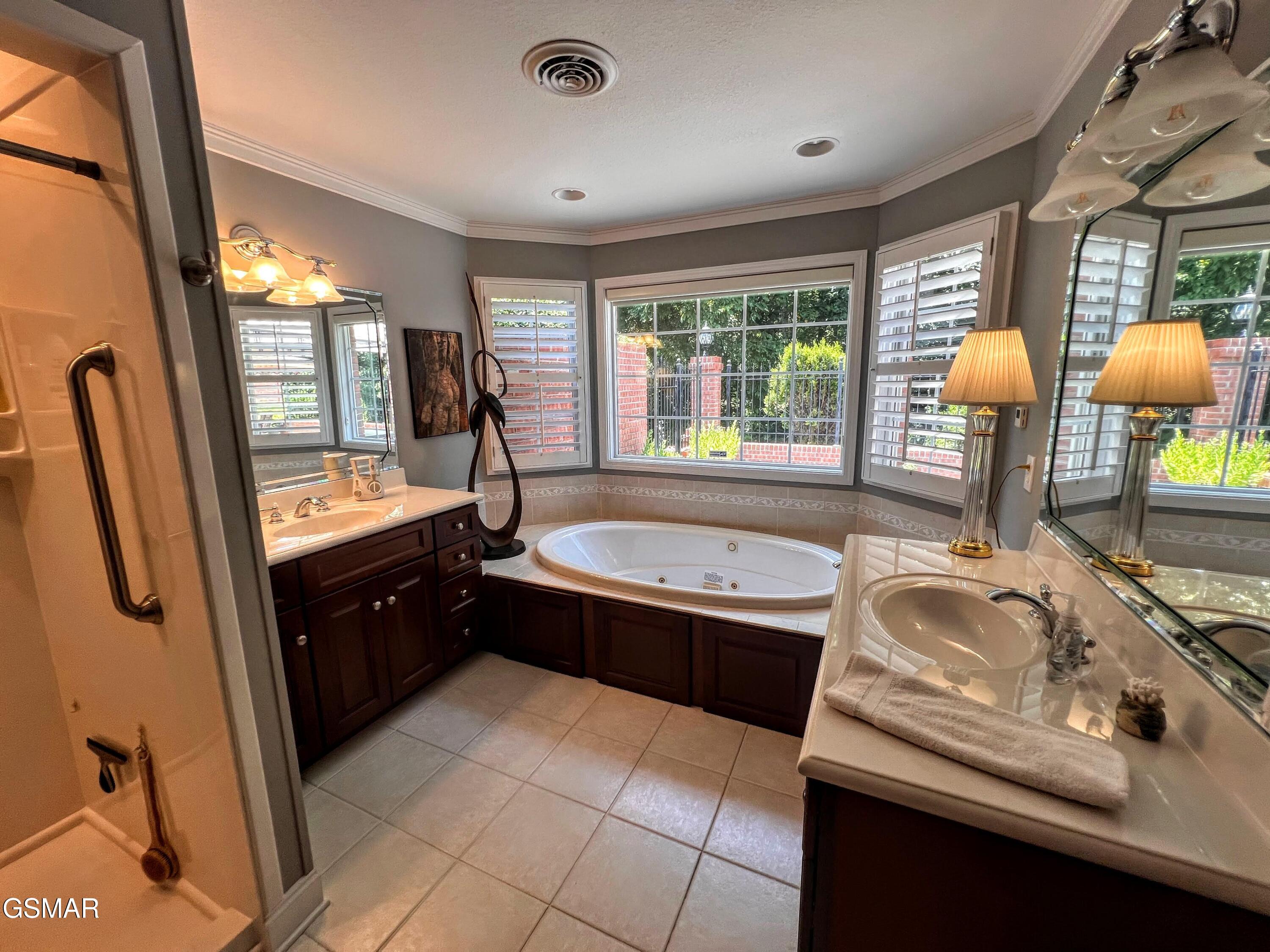 1042 Fine Glen Drive Sevierville TN 37862