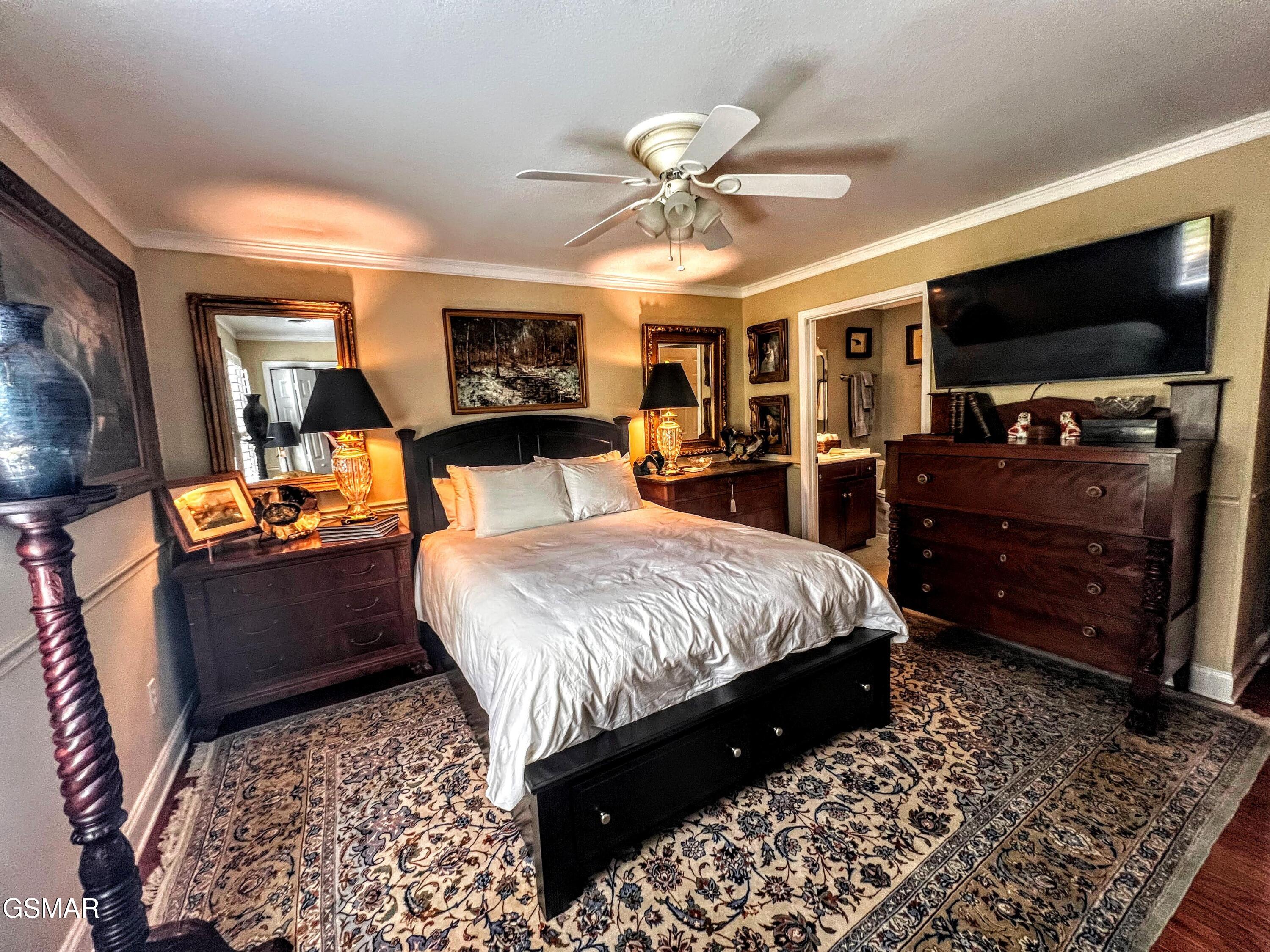 1042 Fine Glen Drive Sevierville TN 37862