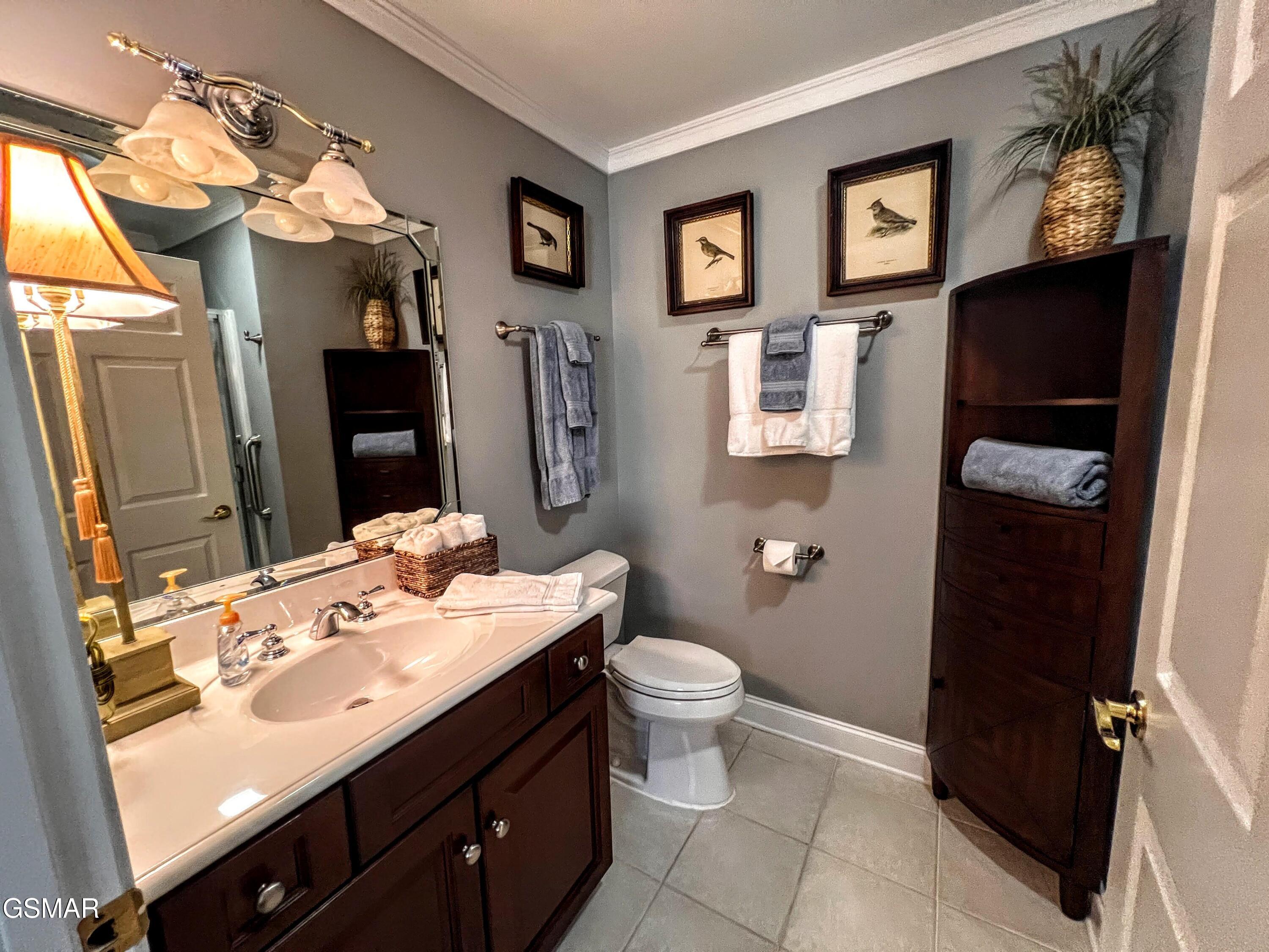 1042 Fine Glen Drive Sevierville TN 37862