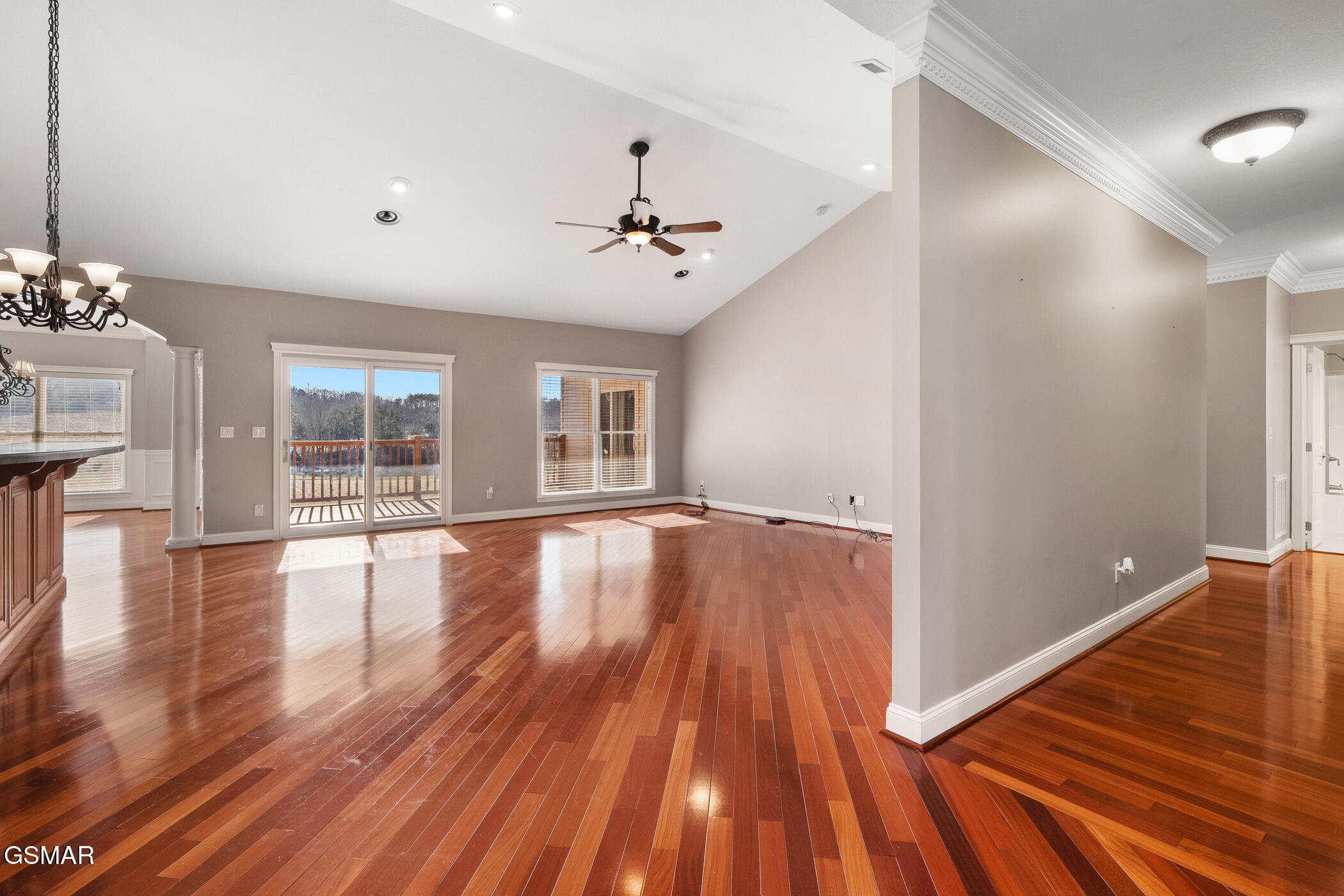 1811 Jordans Creek Way Sevierville TN 37876