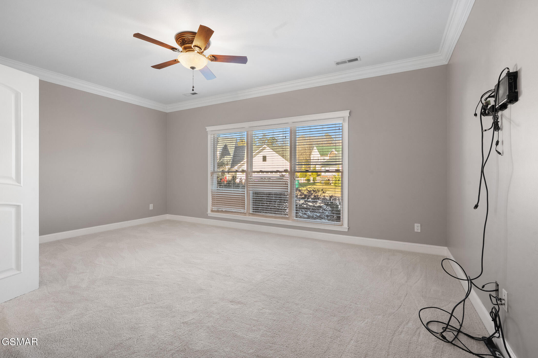 1811 Jordans Creek Way Sevierville TN 37876