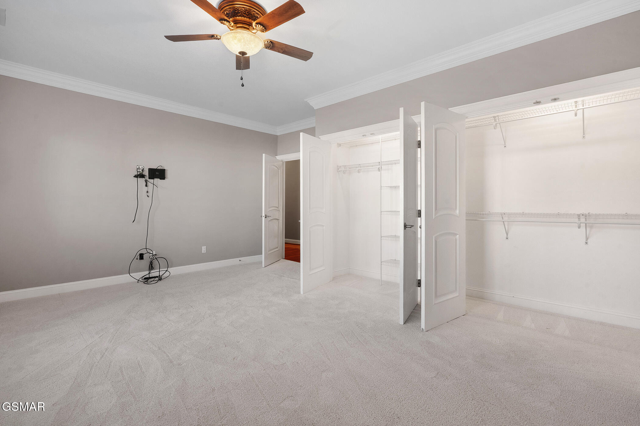 1811 Jordans Creek Way Sevierville TN 37876